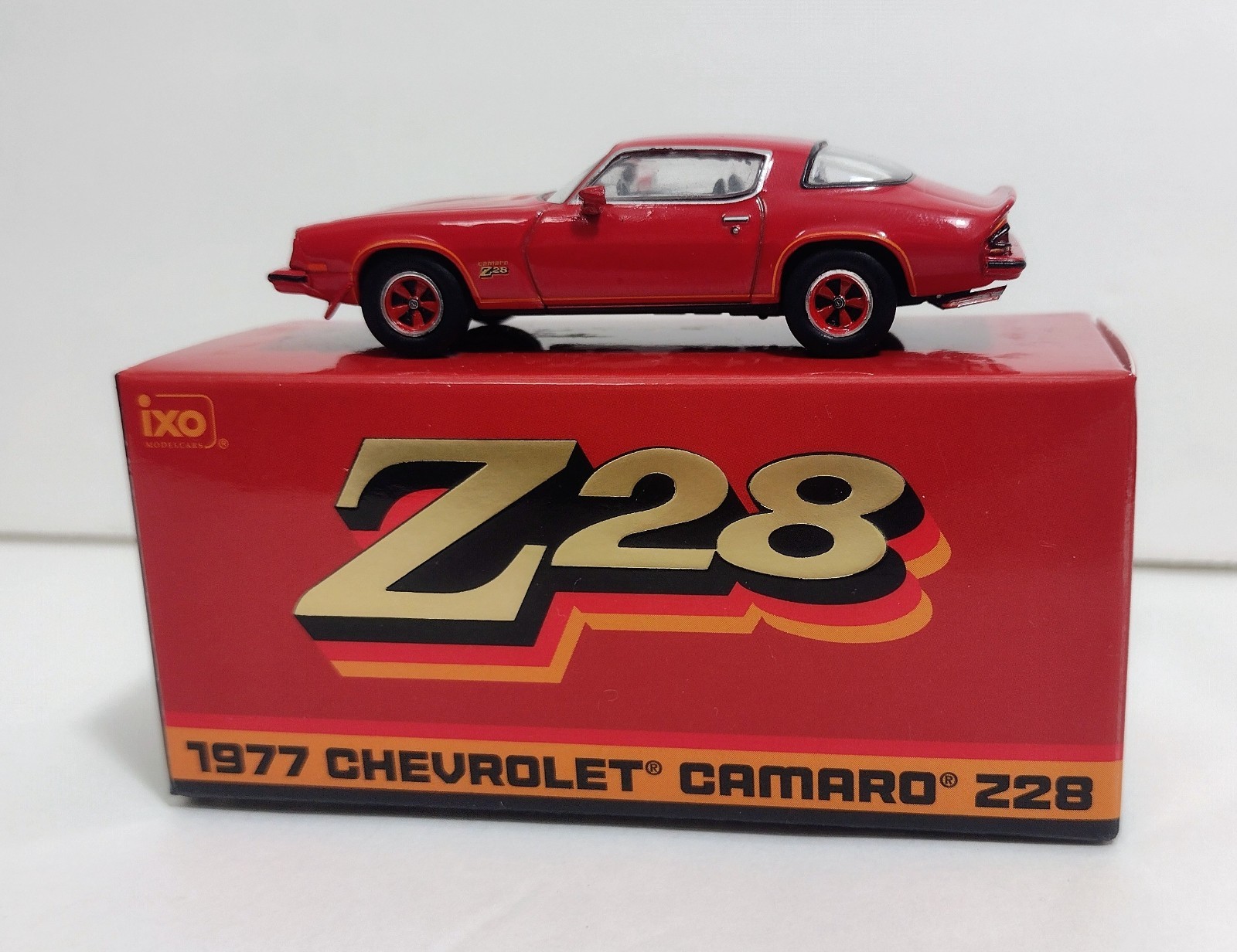 IXO Models 1977 Chevrolet Camaro Z28 1:64 Scale *Defects Read Description*