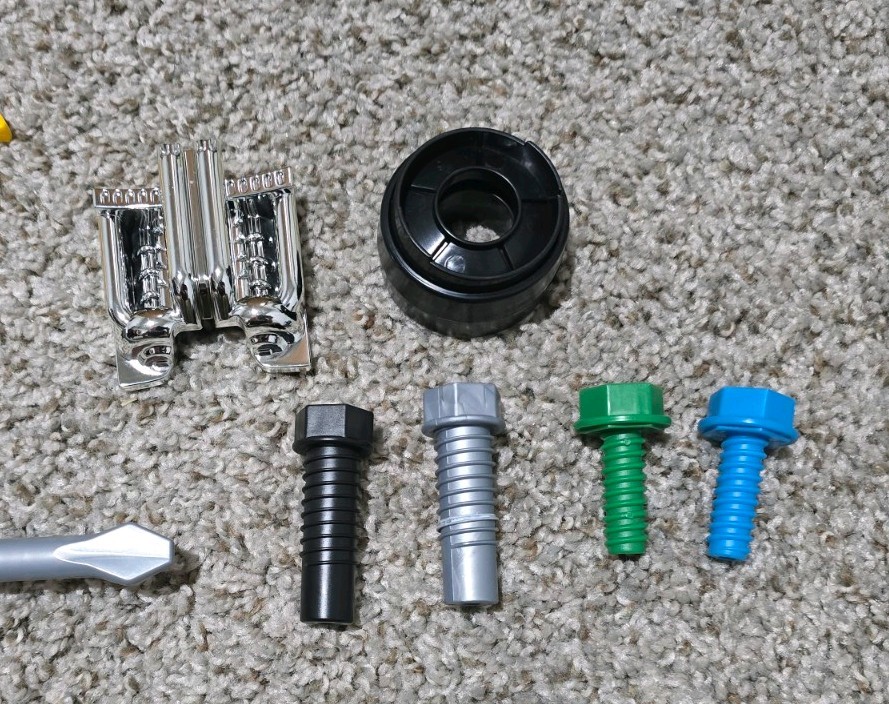 Hot Wheels Ready To Race Car Toy Auto Mechanic Tools wrench w/ car parts screws