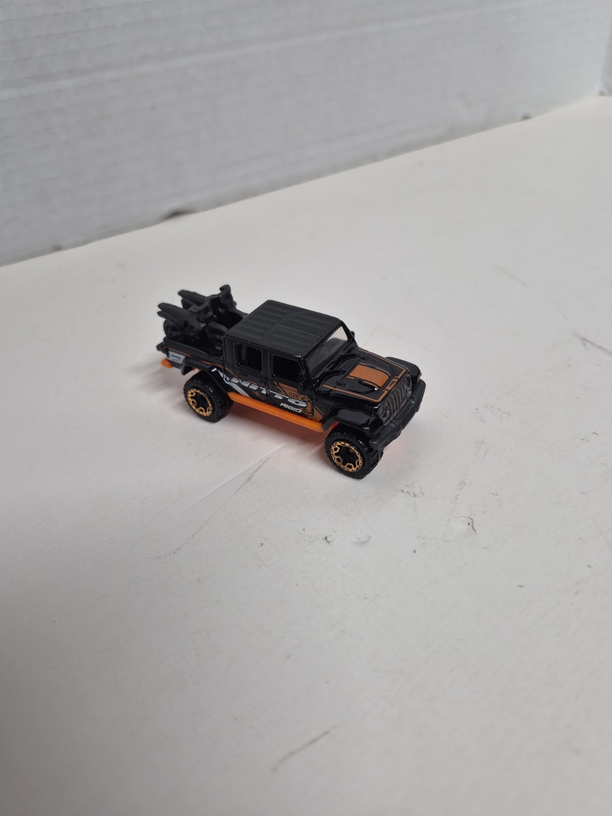 Hot Wheels Assorted 6 In All Diecast Cars Used Good Condition