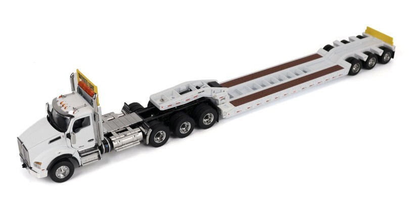 Diecast Masters 71139 Kenworth T880 SBFA White & Trail King Lowboy 1/50 Scale