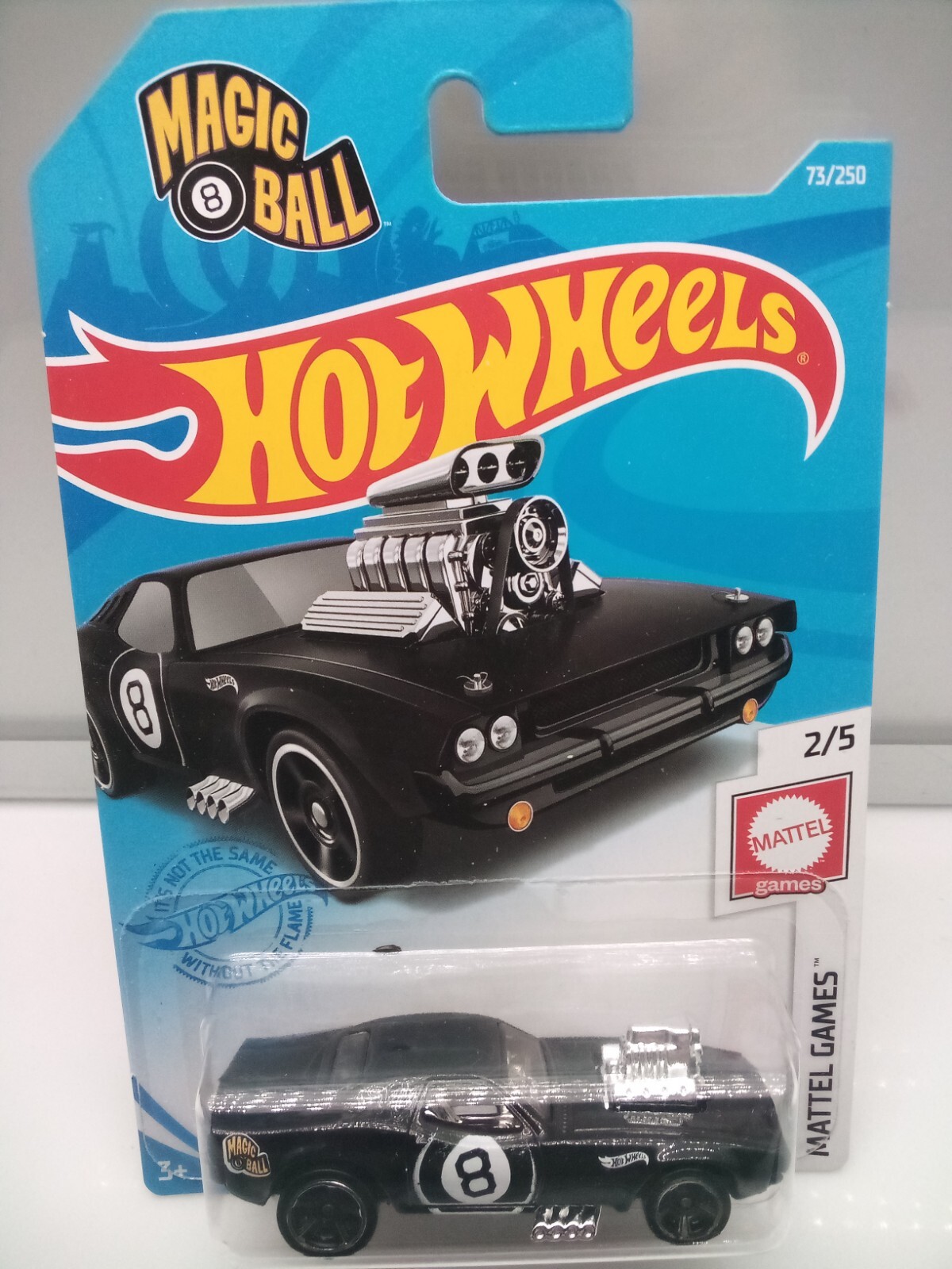 Hot Wheels Mainline / Rodger Dodger – Magic 8 Ball – As I See It Yes – Model x1