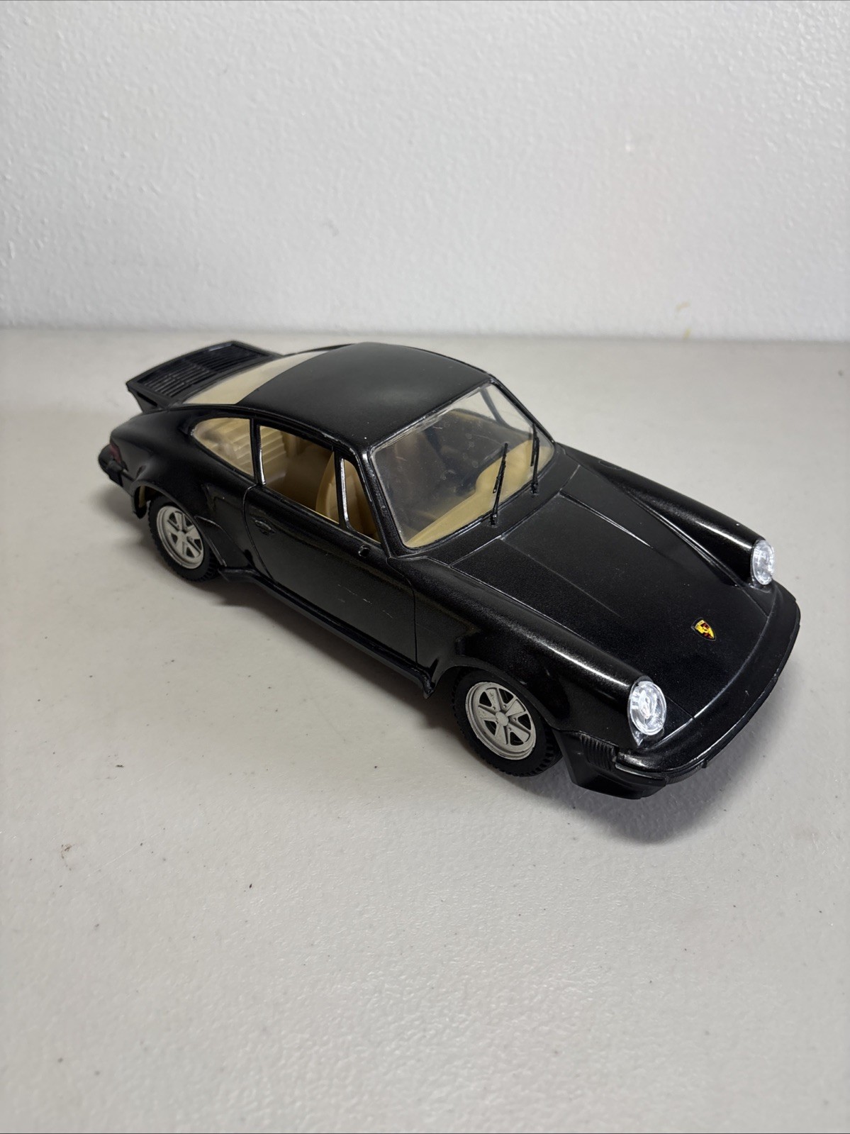 Polistil 1/16 Scale Diecast 060369 – Porsche 911 Turbo – Black Made In Italy