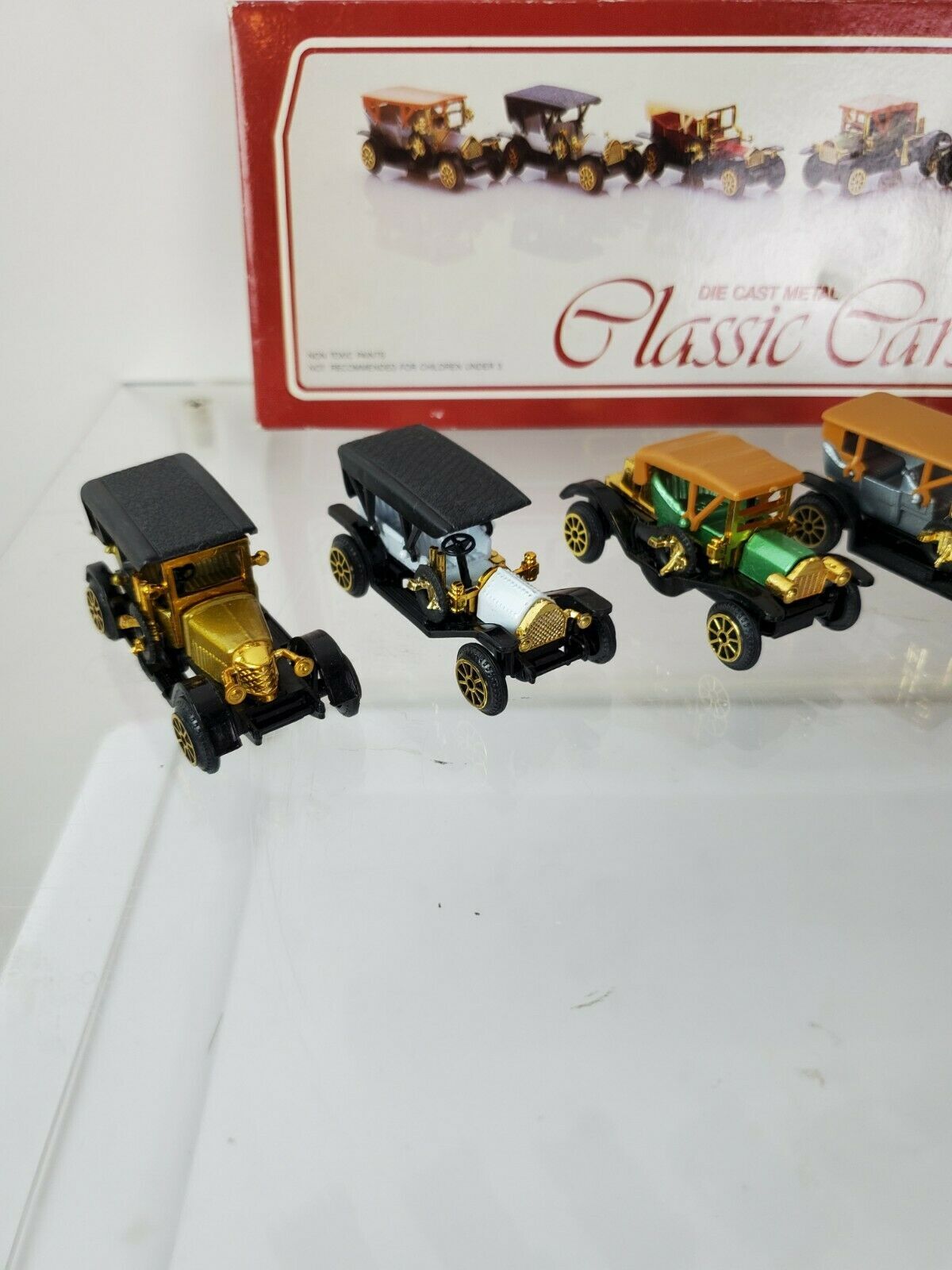 Die Cast Metal Vintage Classic Cars Set of 6 in Box Collectible Holiday Decor
