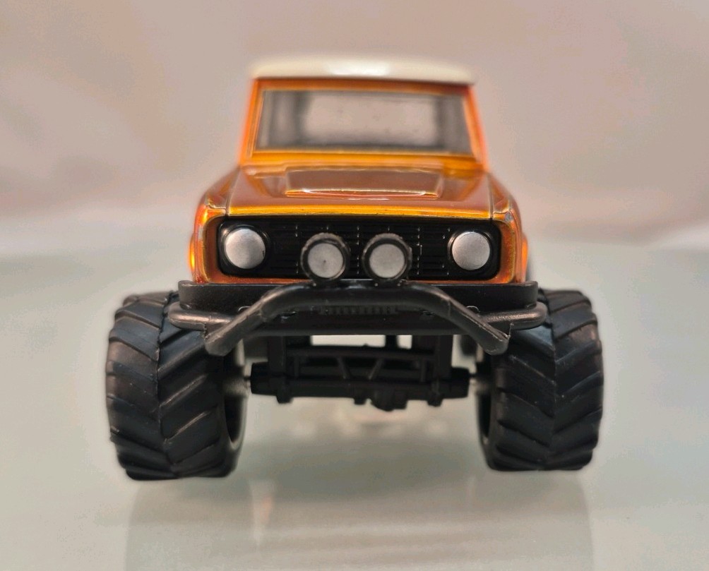 Jada Just Trucks 1973 Ford Bronco, Copper #030 – 1:64 Scale
