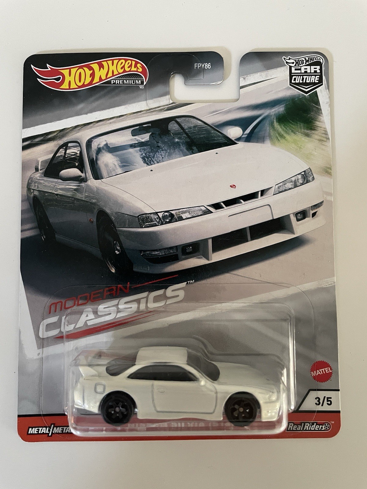 Hot Wheels ERROR Modern Classics White Nissan S14 No Light Tampos Dual Protector