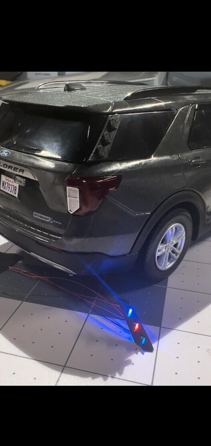1/24 LED READY EXPLORER PILLAR LIGHTS FOR MODEL CAR MOTORMAX POLICE CUSTOM 2PACK