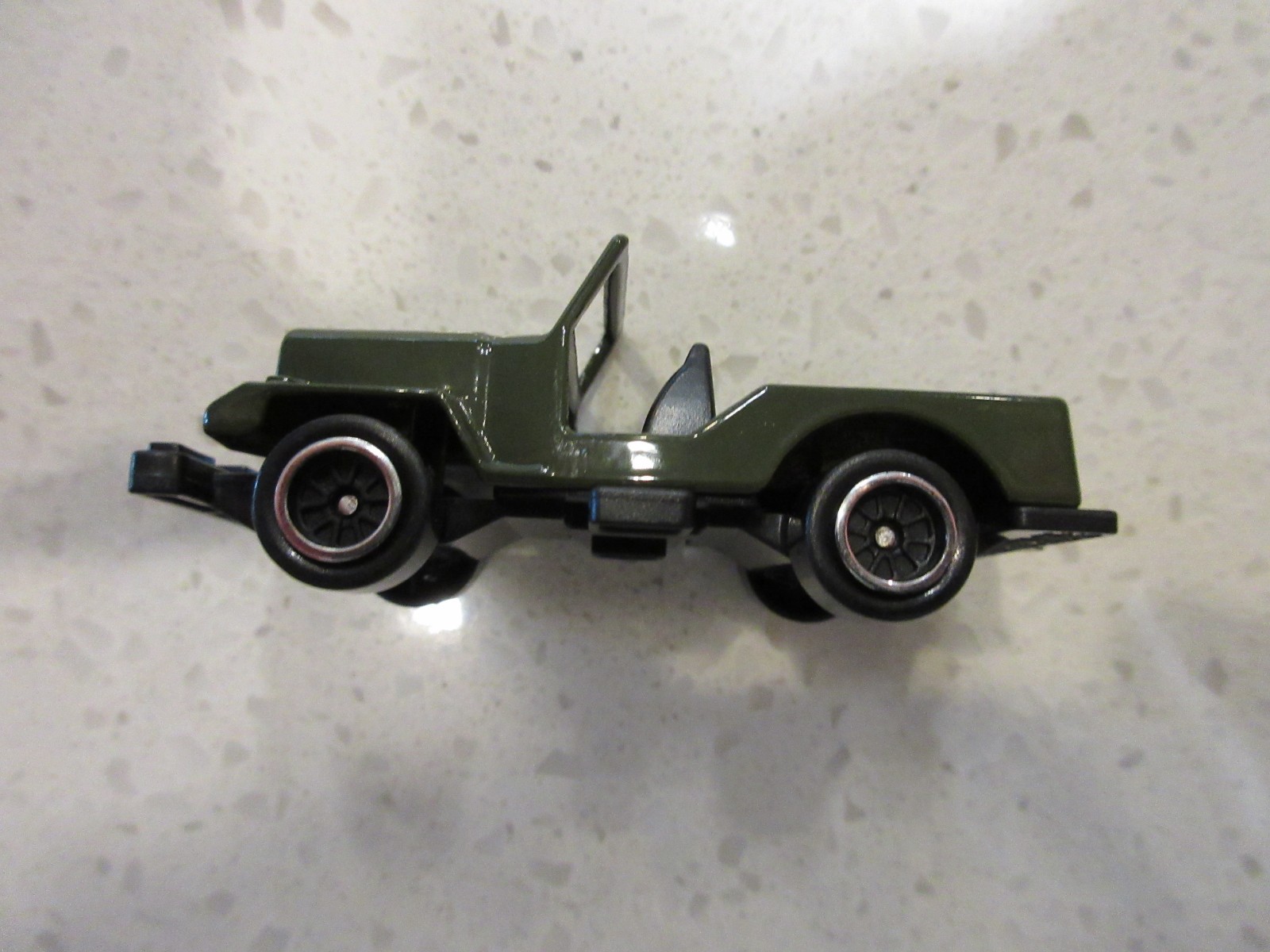 Turbo Wheels Military Action Vehicle 4×4 Truck OD Green Diecast 1:64 Toy Car
