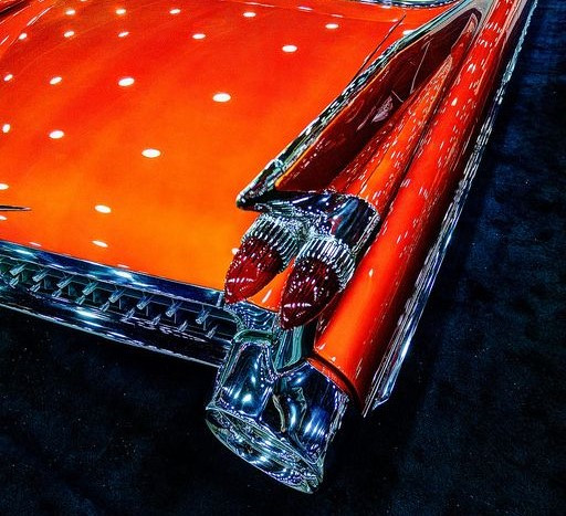 Classic Custom Cadillac Eldorado Concept18Hot Rod Race Promo Car1:24Carousel Red