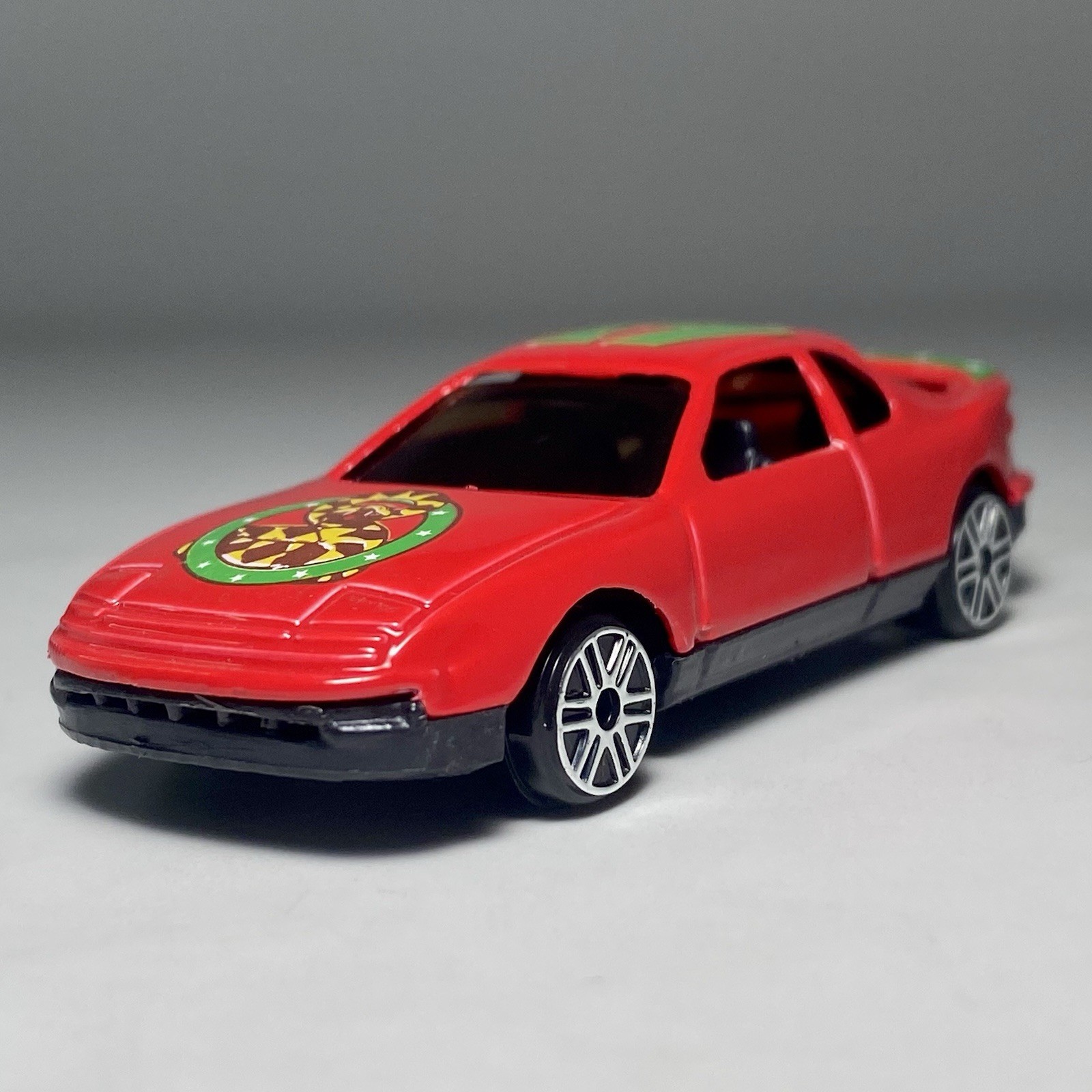 Yatming #805 Toyota Supra 1:64 Diecast Diorama Model Car Red