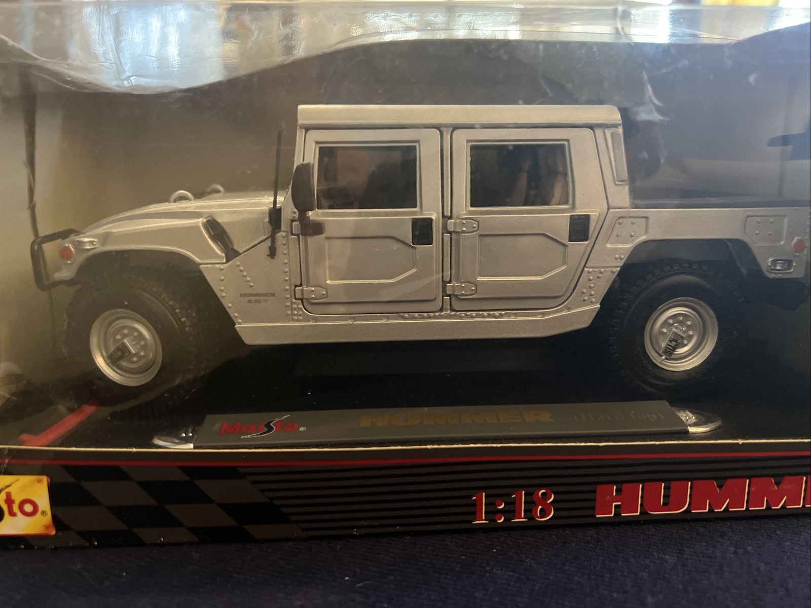 1998 Maisto Special Edition Hummer Hard Top Grey 1:18 Scale Diecast Ref.31857