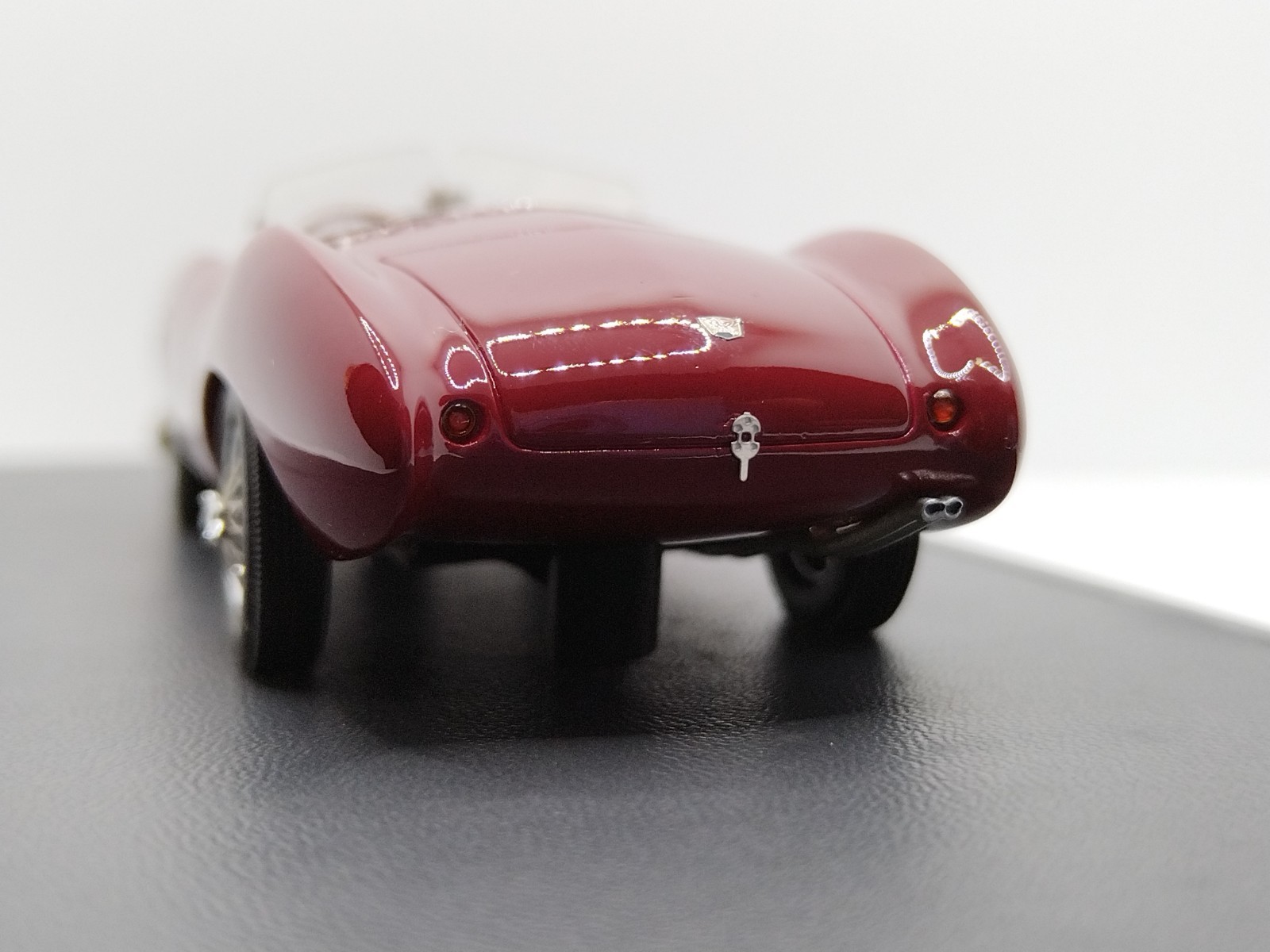MATRIX 1/43 Aston Martin DB2/4 Competition Spyder Bertone Arnolt 1954. Wow Rare!