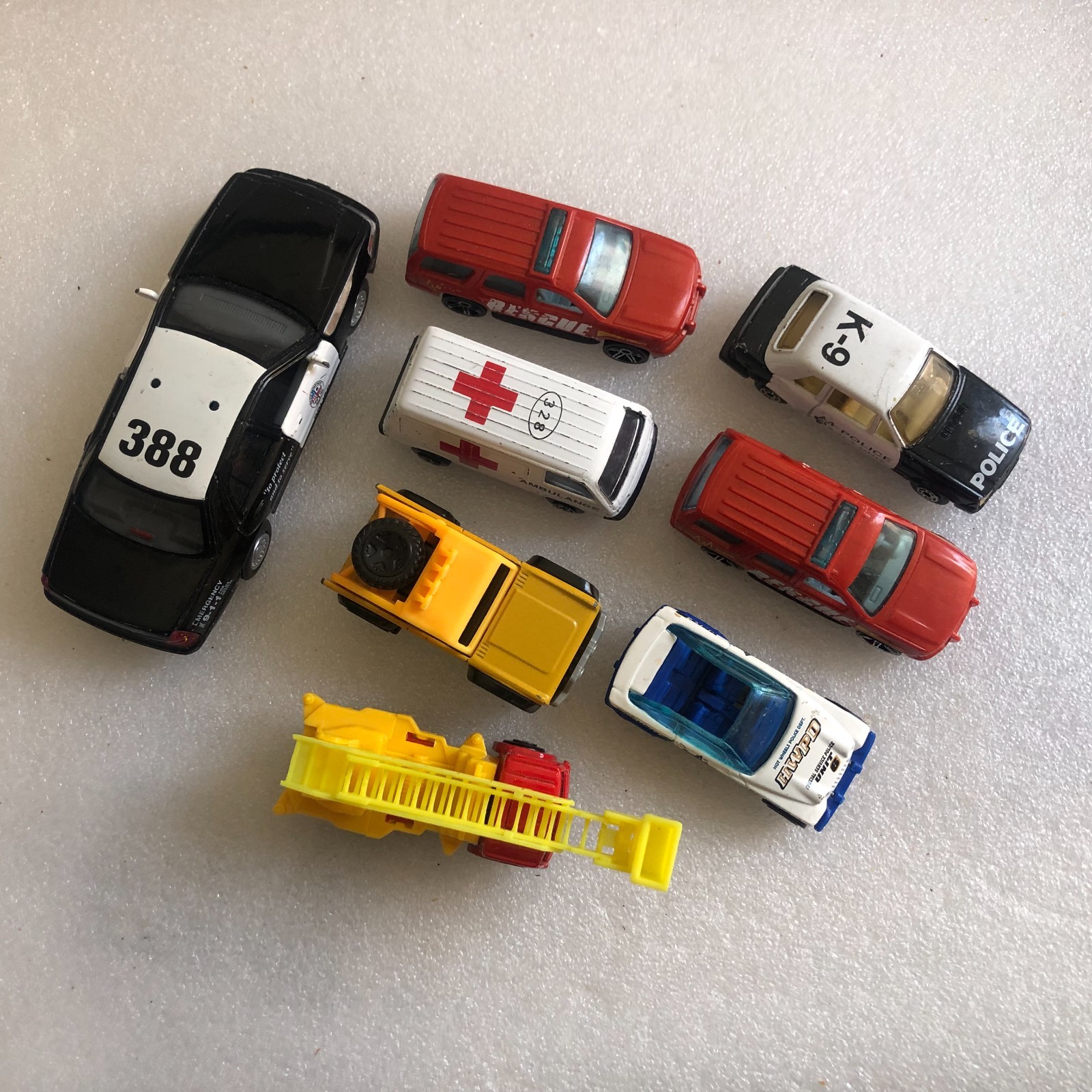 Lot of 8 Hot Wheels, Mattel, Maisto, Kinsmart Police, Fire, Ambulance, & Rescue
