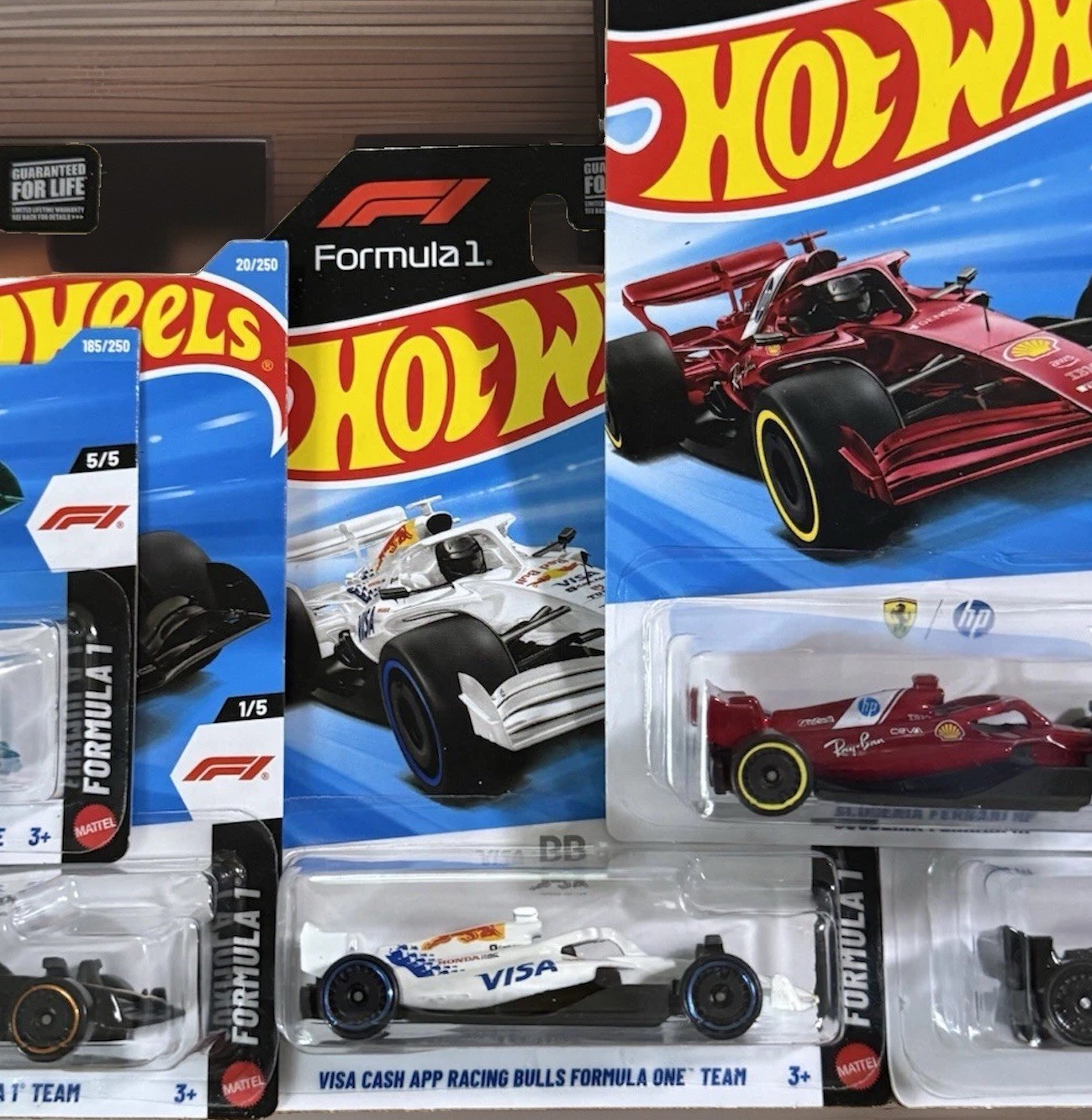 2026 Hot Wheels Formula 1 SET 5 McLaren Racing Bulls Ferrari KICK Aston Martin