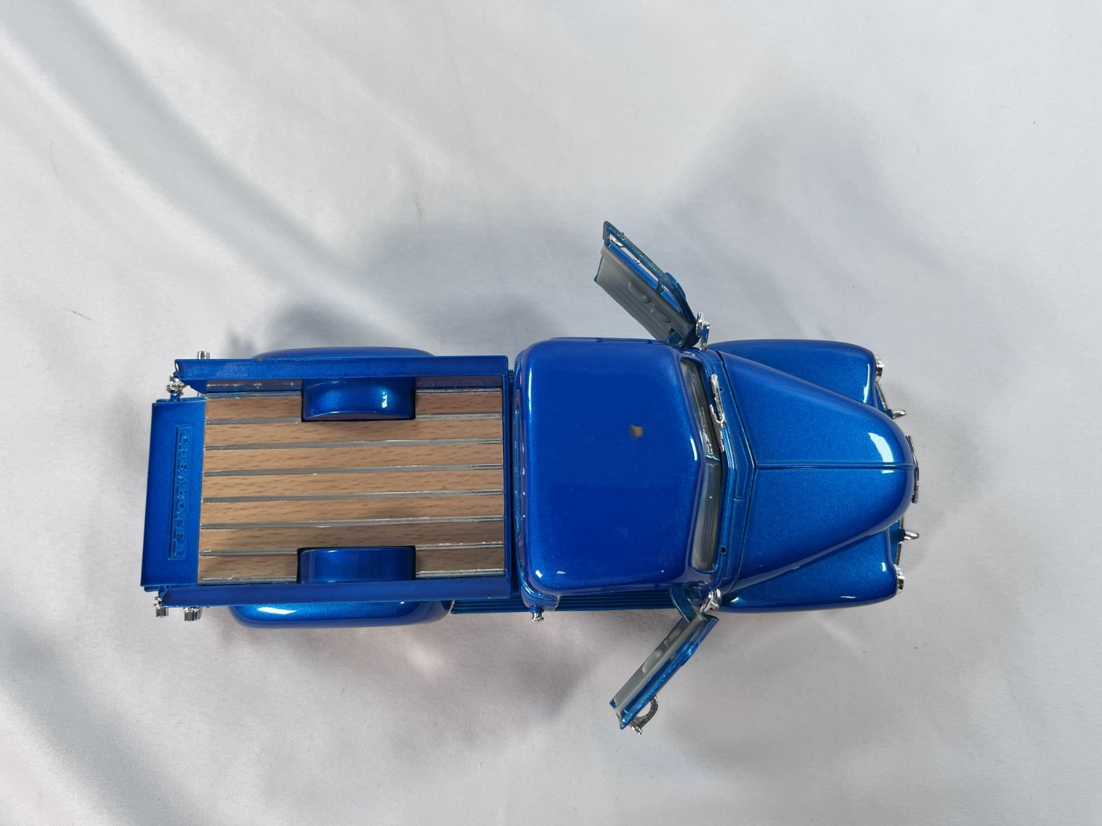 Jada Toys Dub City Old Skool 1951 Chevy Pickup Truck 1:24 Diecast Blue