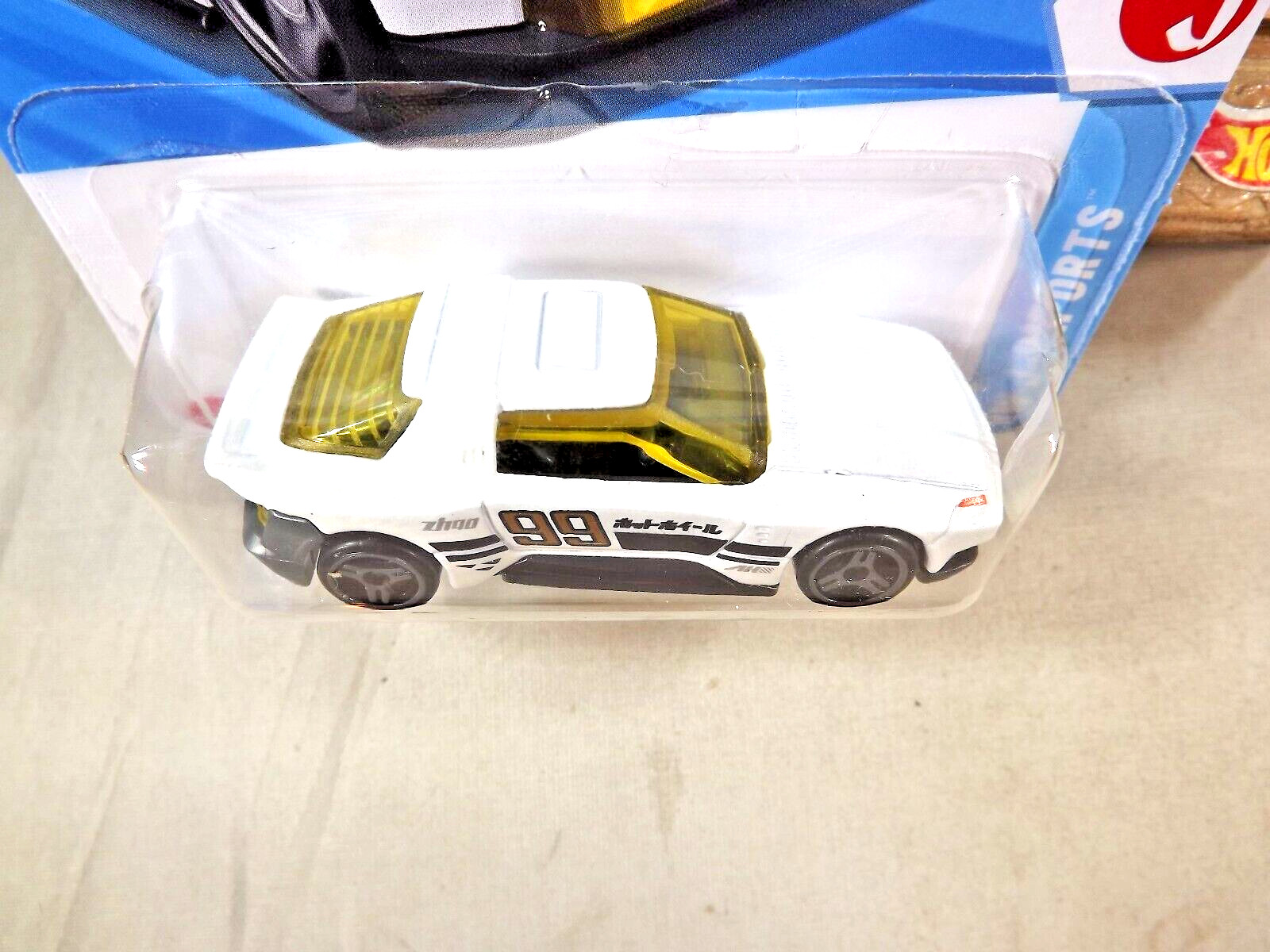 2025 Hot Wheels #98 HW J-Imports 4/5 HAKO TYPE D White w/Gray PR3 Spoke Wheels