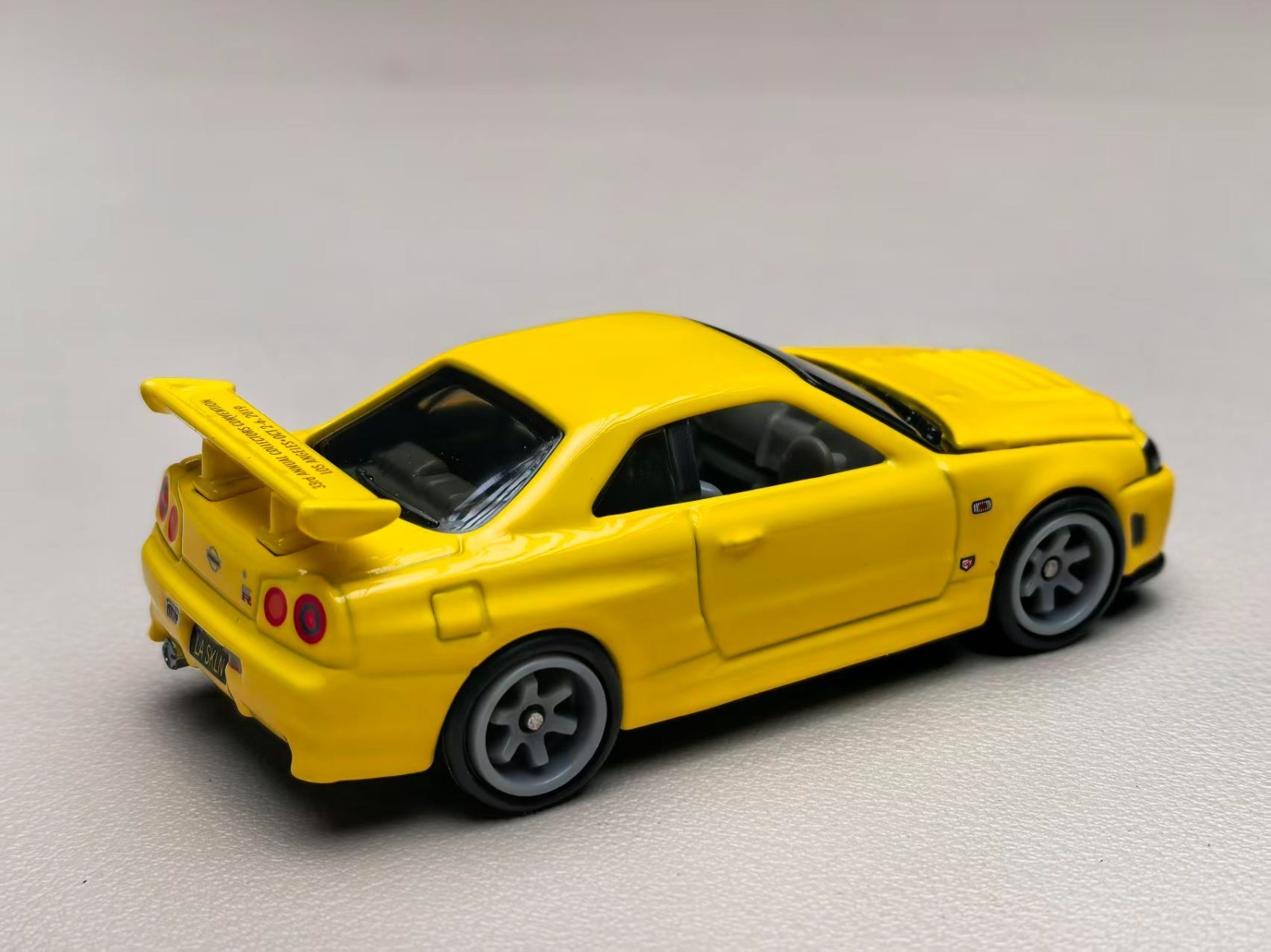 Replica* R34 Convention GTR Hot Wheels Nissan Skyline yellow GT-R RLC Red Line