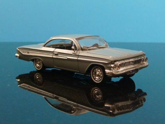 1961 Chevrolet Impala SS Bubble Top 409ci V8 Sport Coupe 1/64 Scale Ltd Edit S