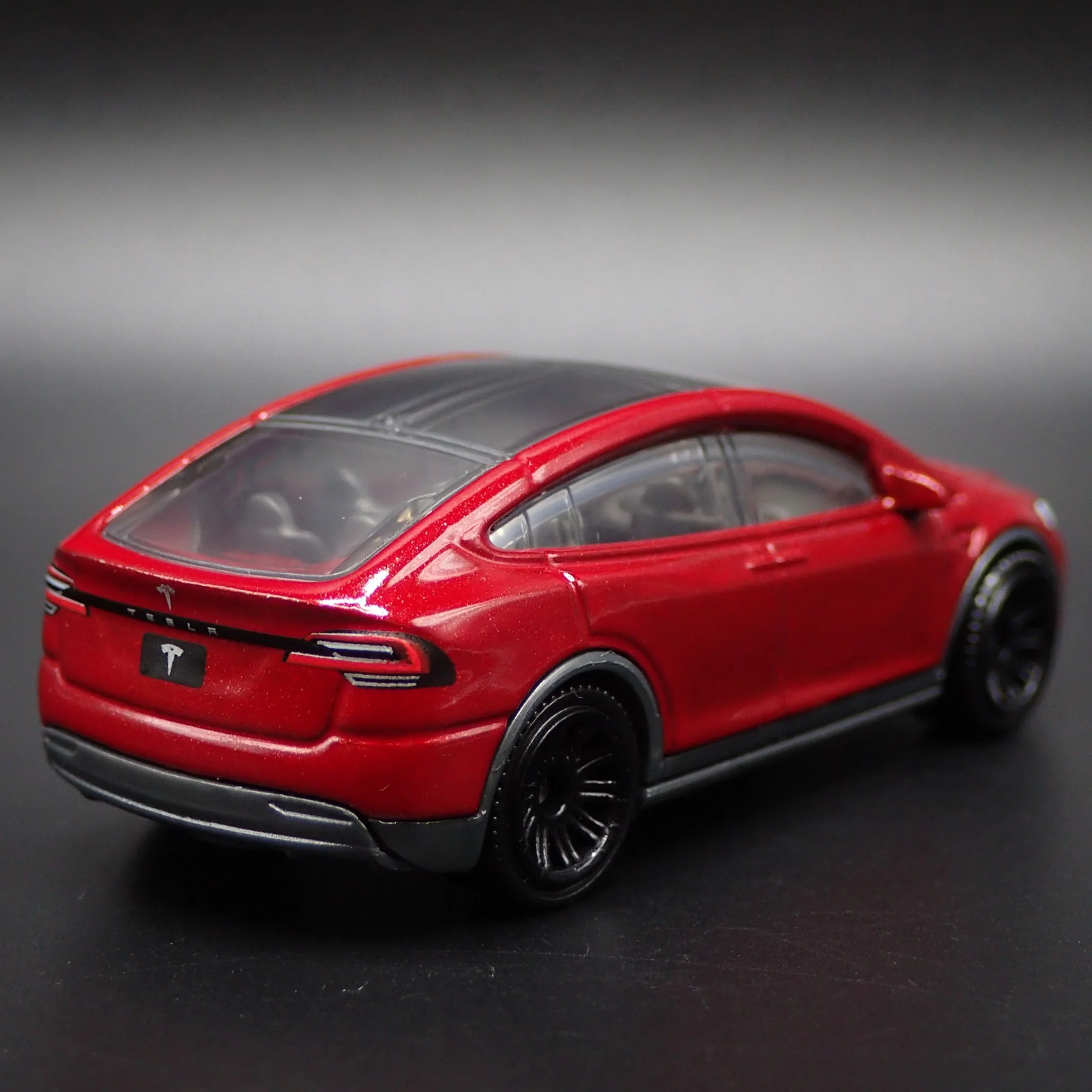2015-2024 TESLA MODEL X SUV 1:64 SCALE COLLECTIBLE DIORAMA DIECAST MODEL CAR