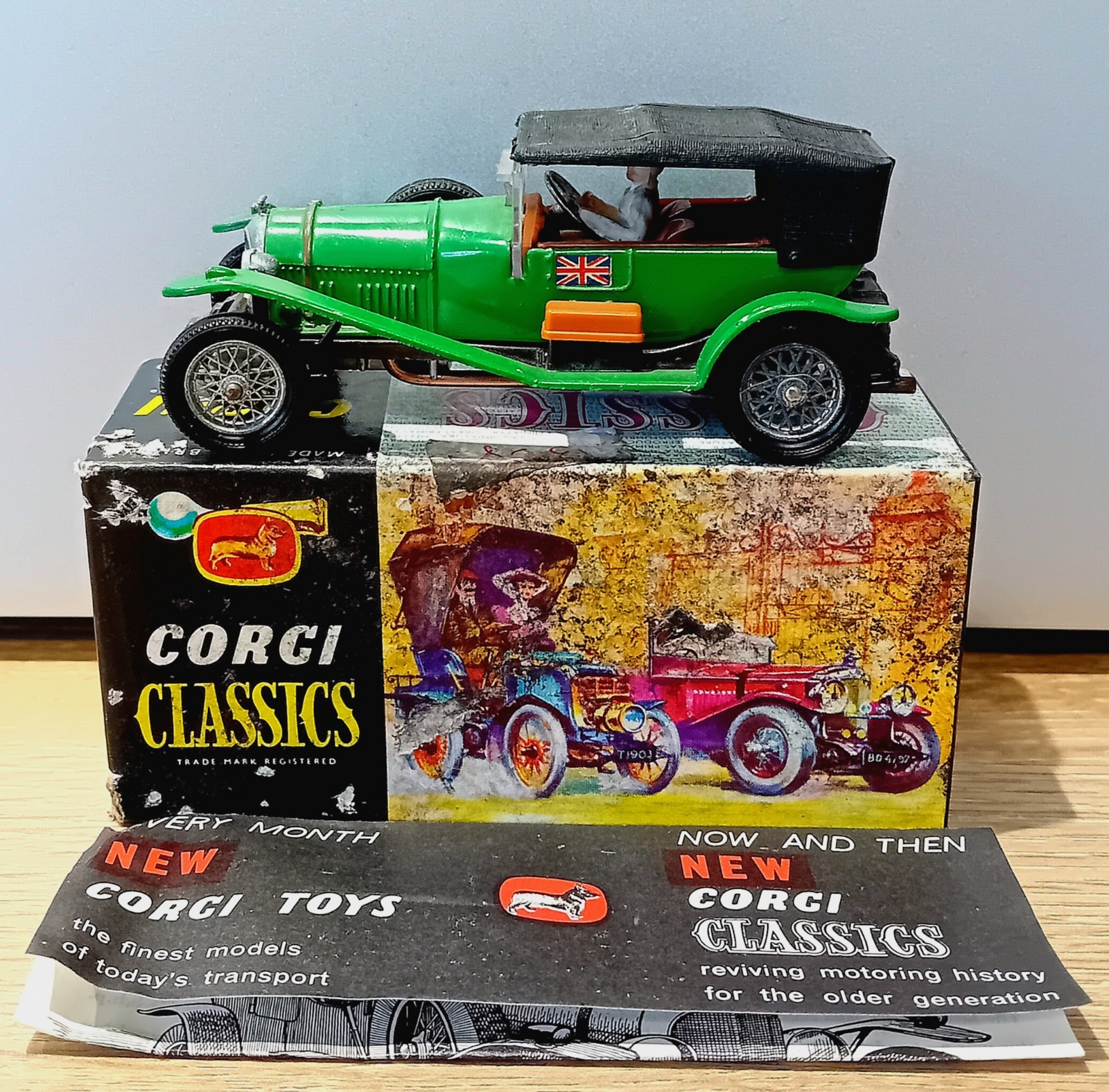 Vintage Corgi Classics “1927 Le Mans Bentley” Model Car Die Cast No.9001 Boxed