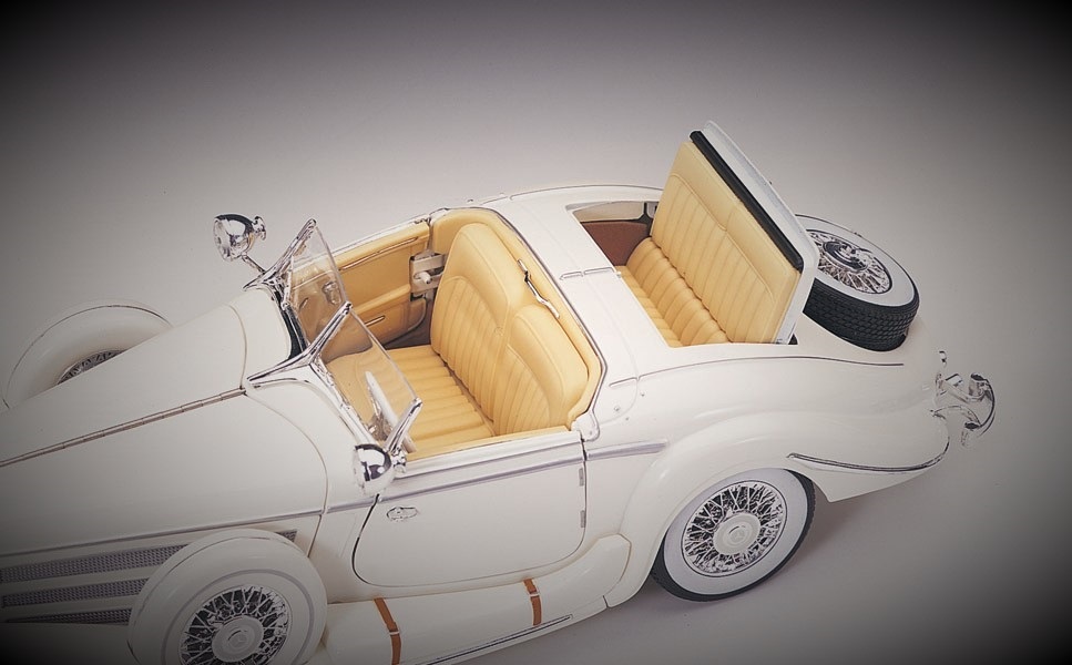 Mercedes Benz Classic Car Chopped Vintage Concept1:18Custom Built24Metal Body12