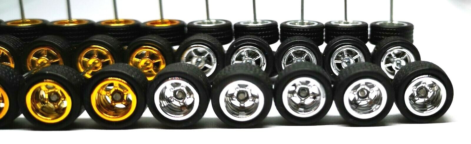 Hot Wheels 5 Spoke Rubber Tire – 10 sets JDM (2 colors MIX 5 Gold + 5 Chrome)