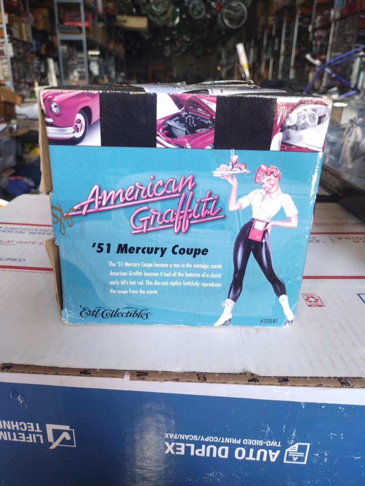 American Muscle 1/18 American Graffiti 1951 Mercury Coupe Ertl Limited Edition