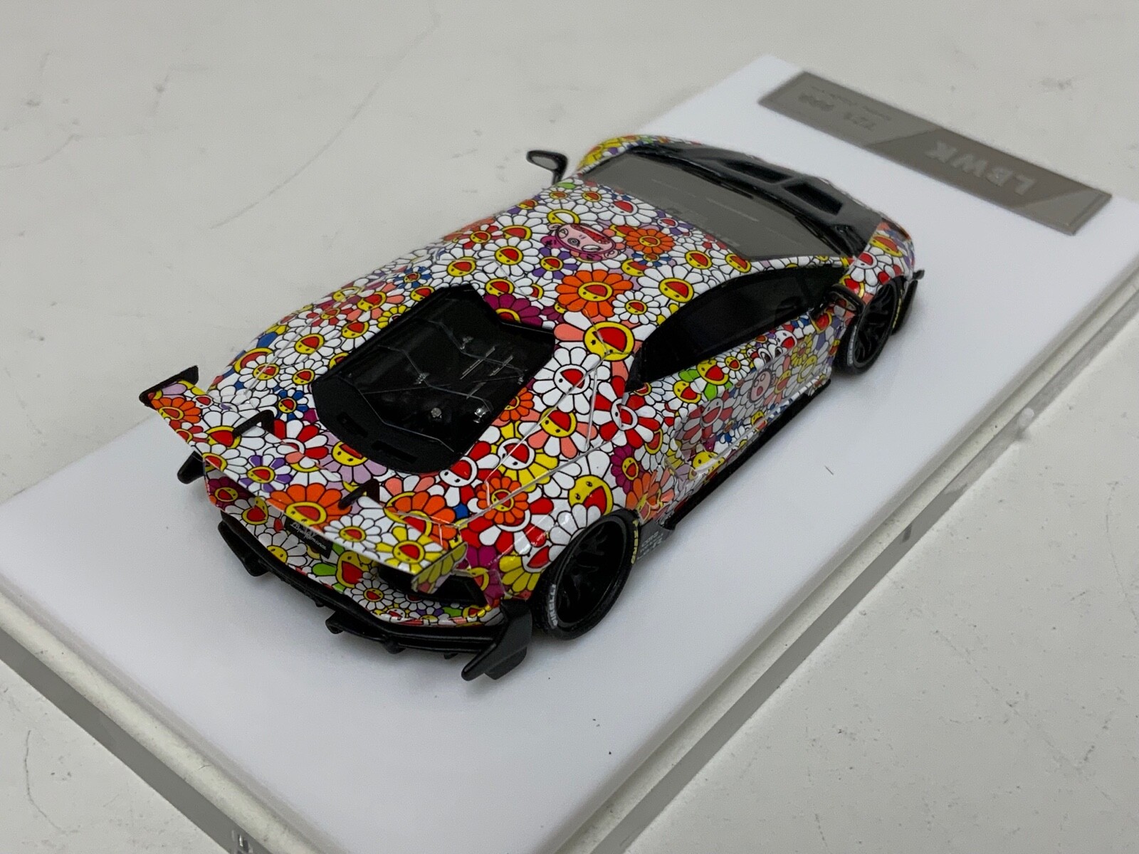 1/64 T&P Lamborghini Aventador 2.0 Liberty Walk LB Performance Sunflower 64-037