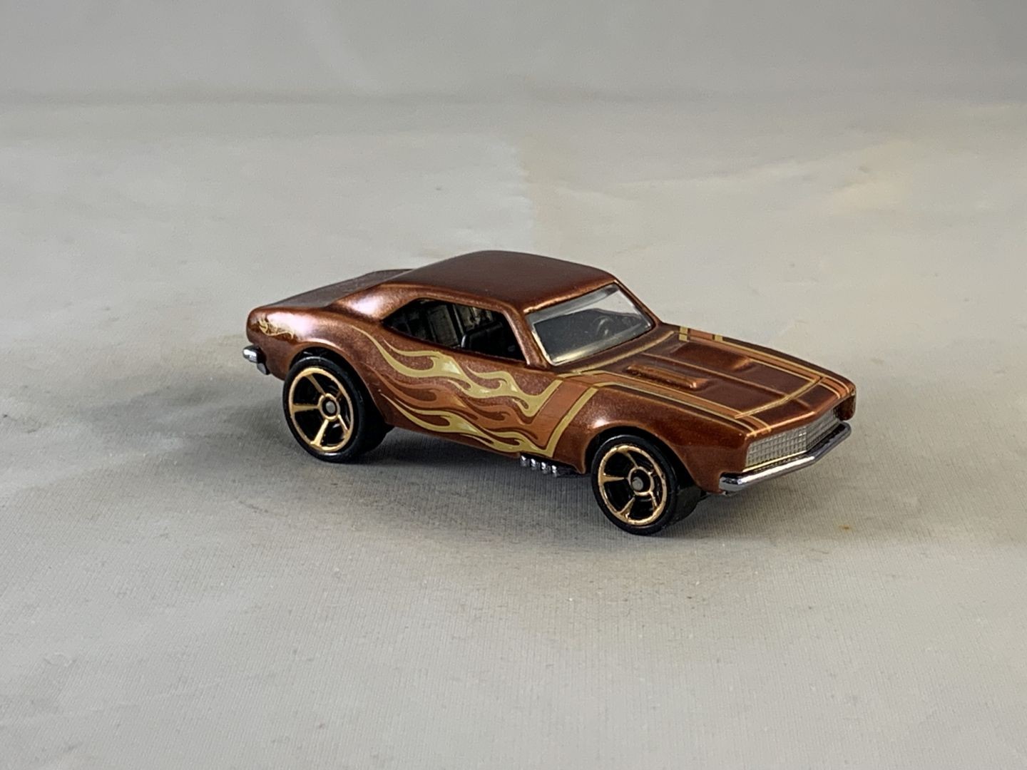 Hot Wheels 1967 Camaro 2020 HW Flames Copper MC5s
