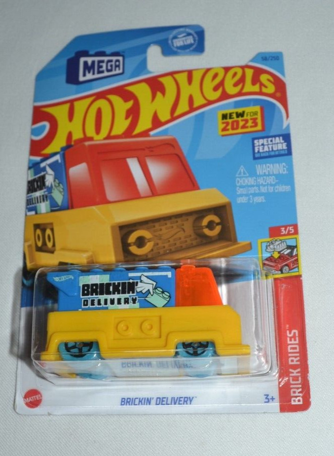 HOT WHEELS 2023 BRICK RIDES 3/5 – BRICKIN’ DELIVERY BLUE AND YELLOW