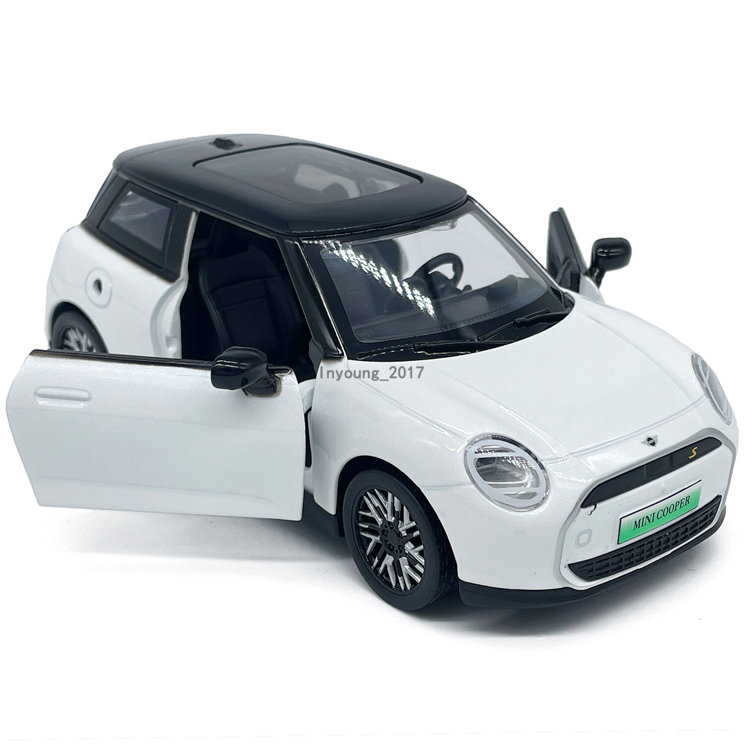 1/28 Mini Cooper Model Car Diecast Toy Vehicle 2 Doors Open Pull Back White