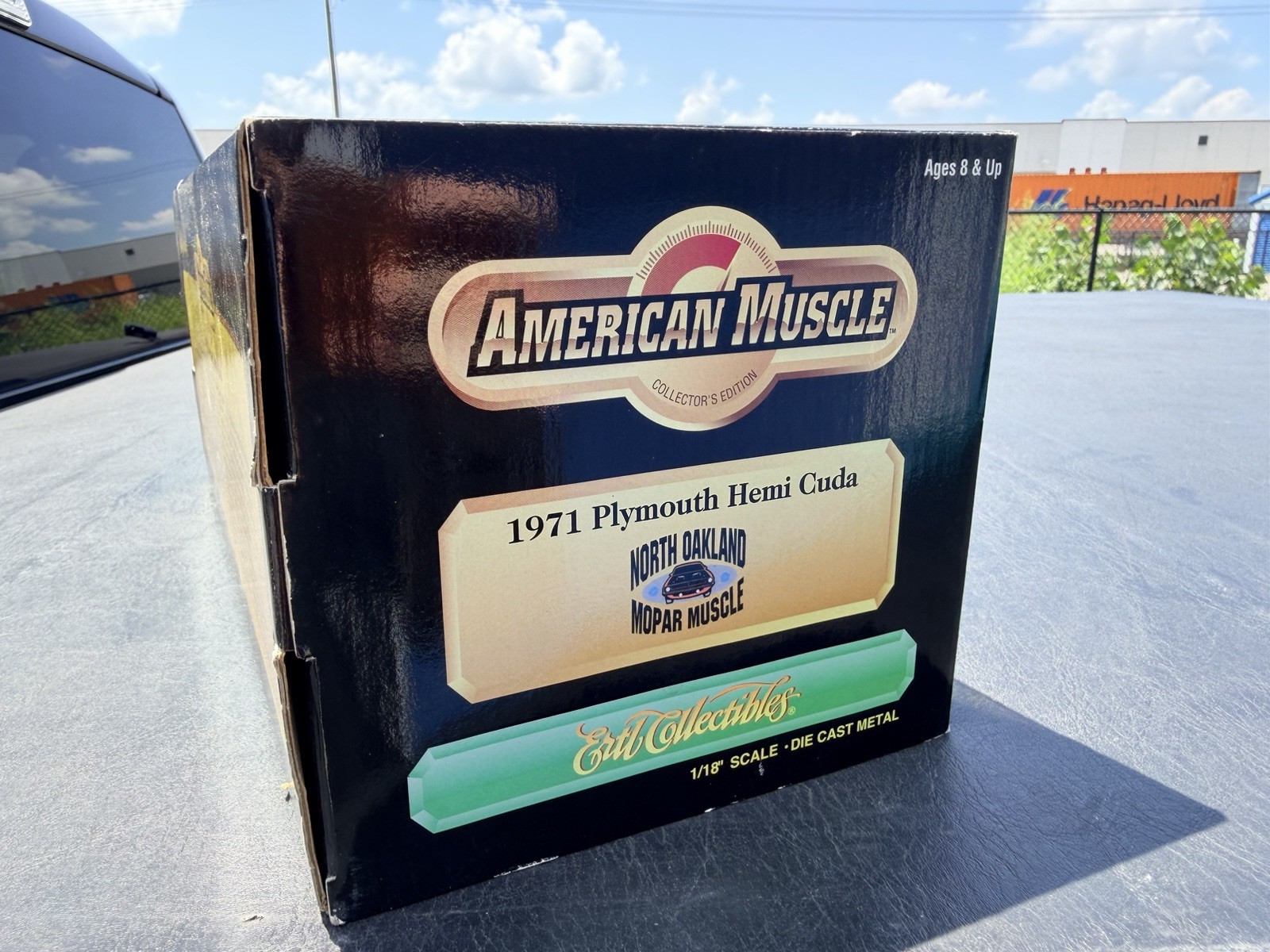VINTAGE ERTL 1971 Plymouth Hemi Cuda red Campbell Collectibles 2001 Club Mopar