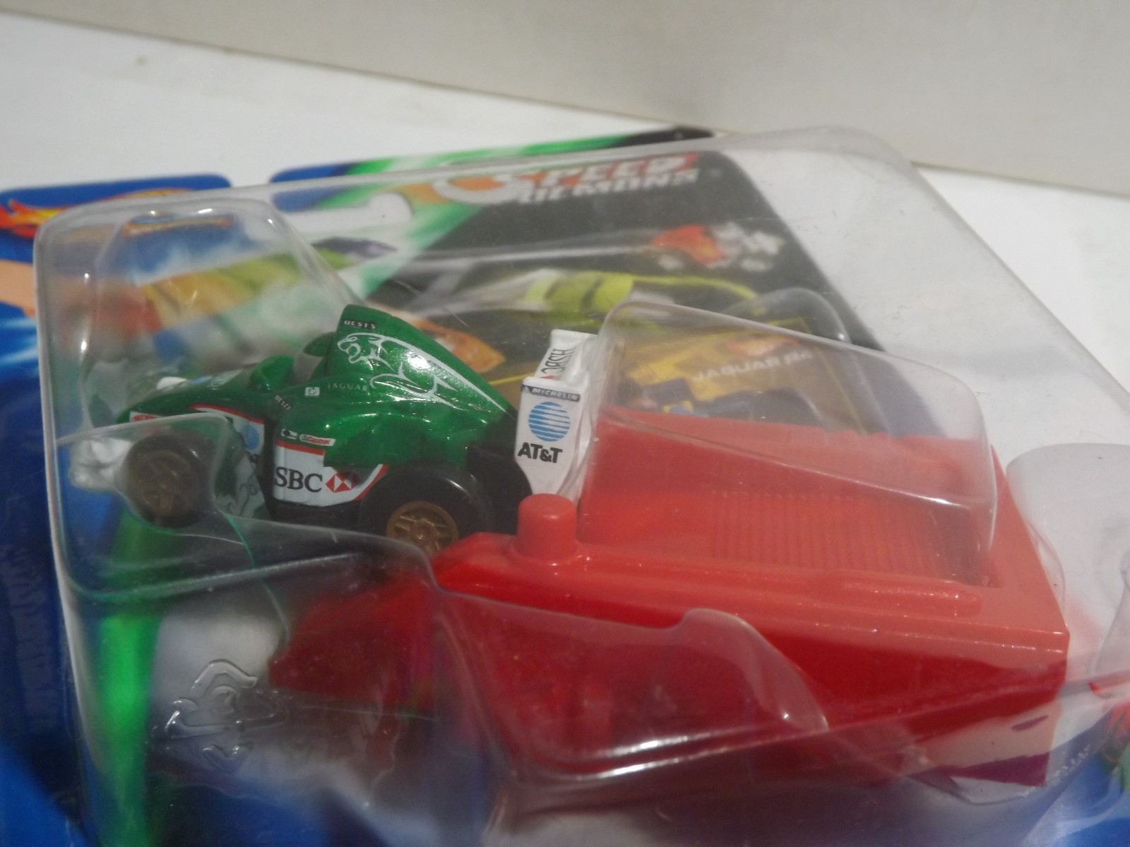 2004 Hotwheels Speed Demons Green Jaguar Racing 3/4 Jaguar R4