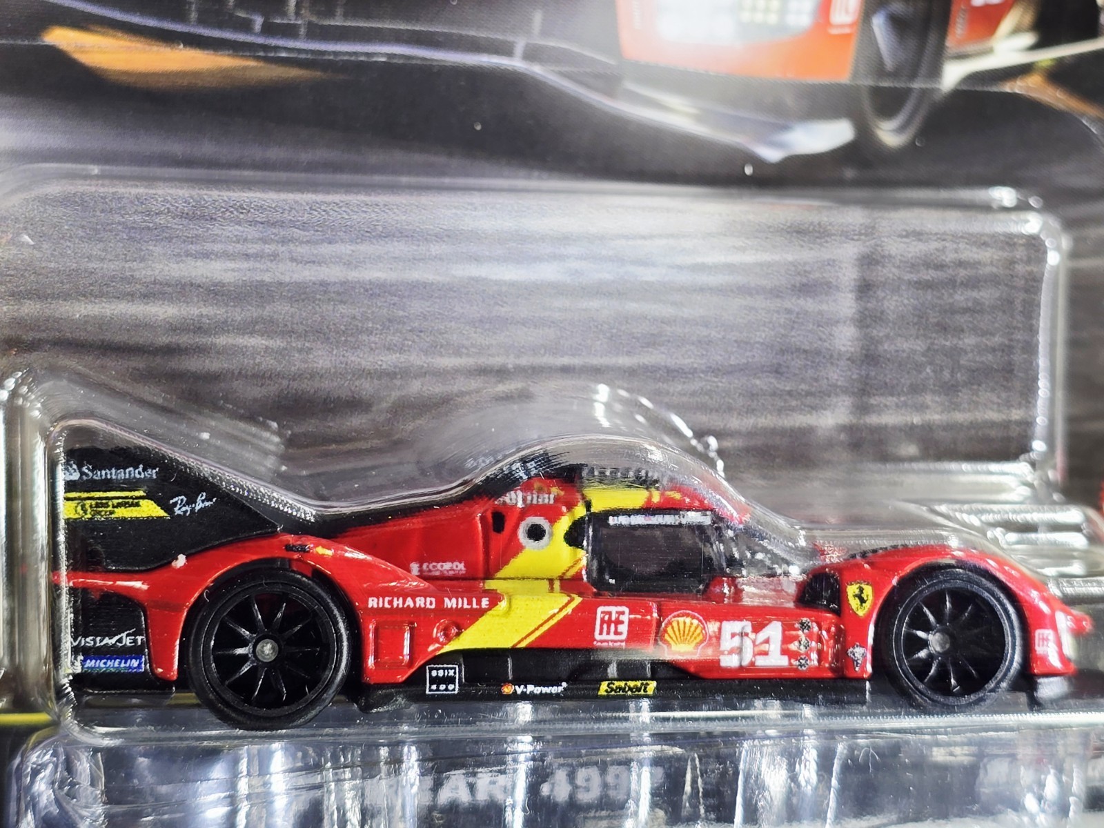 Hot Wheels Premium 2025 Car Culture “Circuit Legends” Ferrari 499P Red 1:64
