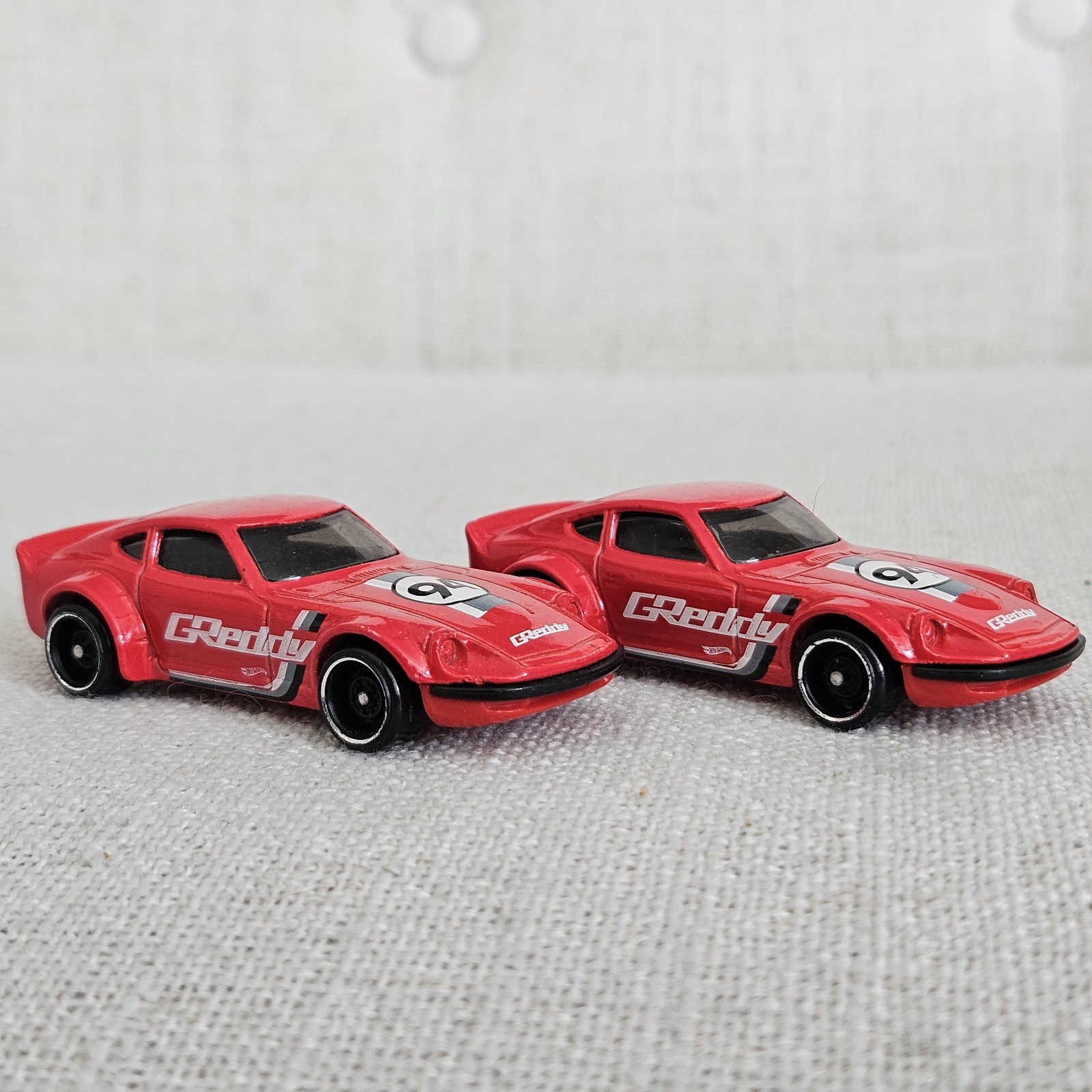 (2) Hot Wheels Nissan Fairlady Z Red Loose HW Greedy Malaysia