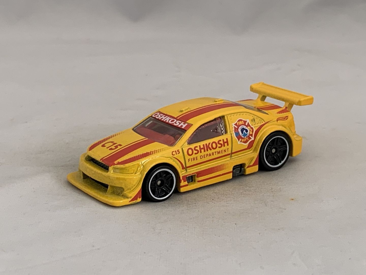 Hot Wheels Amazoom 2012 Main Street Fire Dept Yellow PR5s