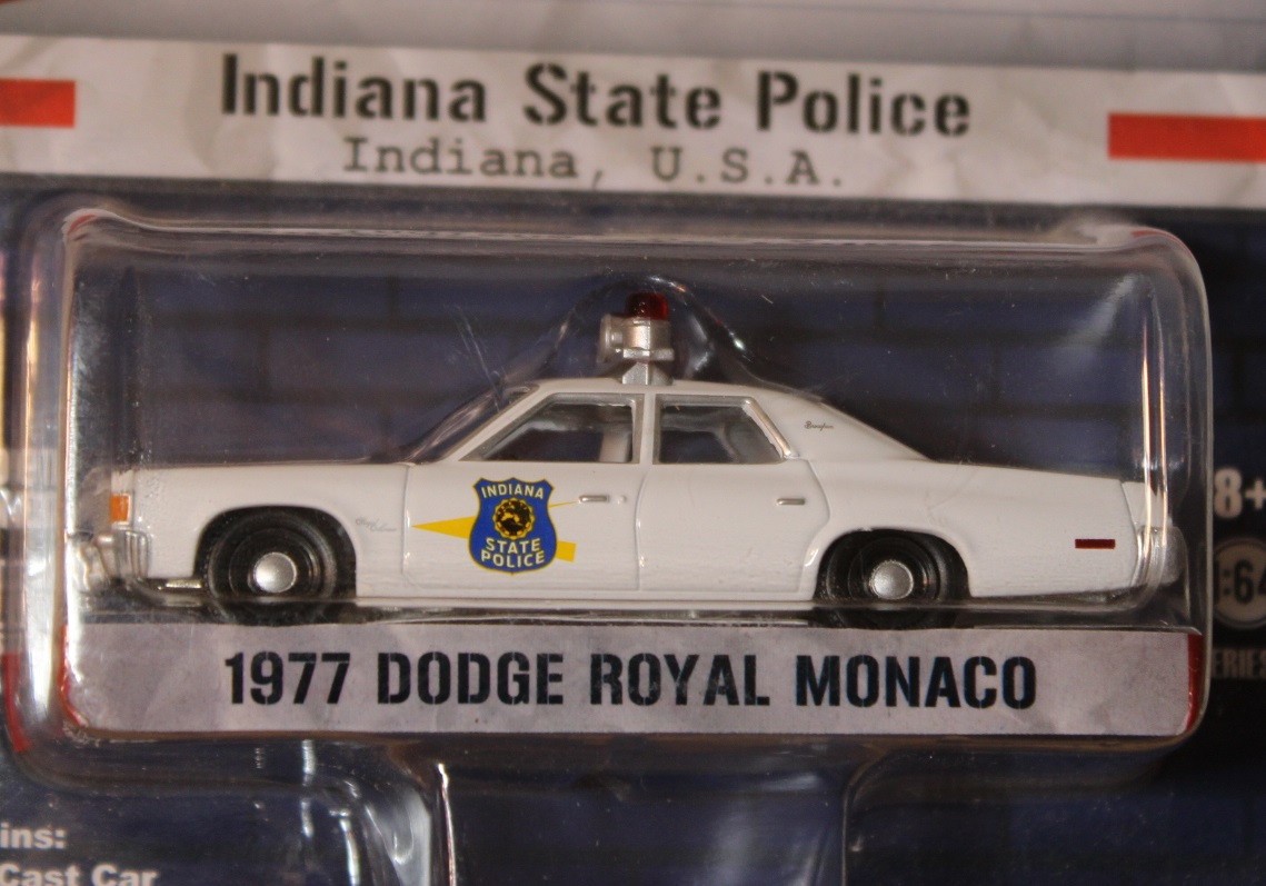 1:64 Greenlight *HOT PURSUIT #11* 1977 Dodge Royal Monaco INDIANA STATE POLICE