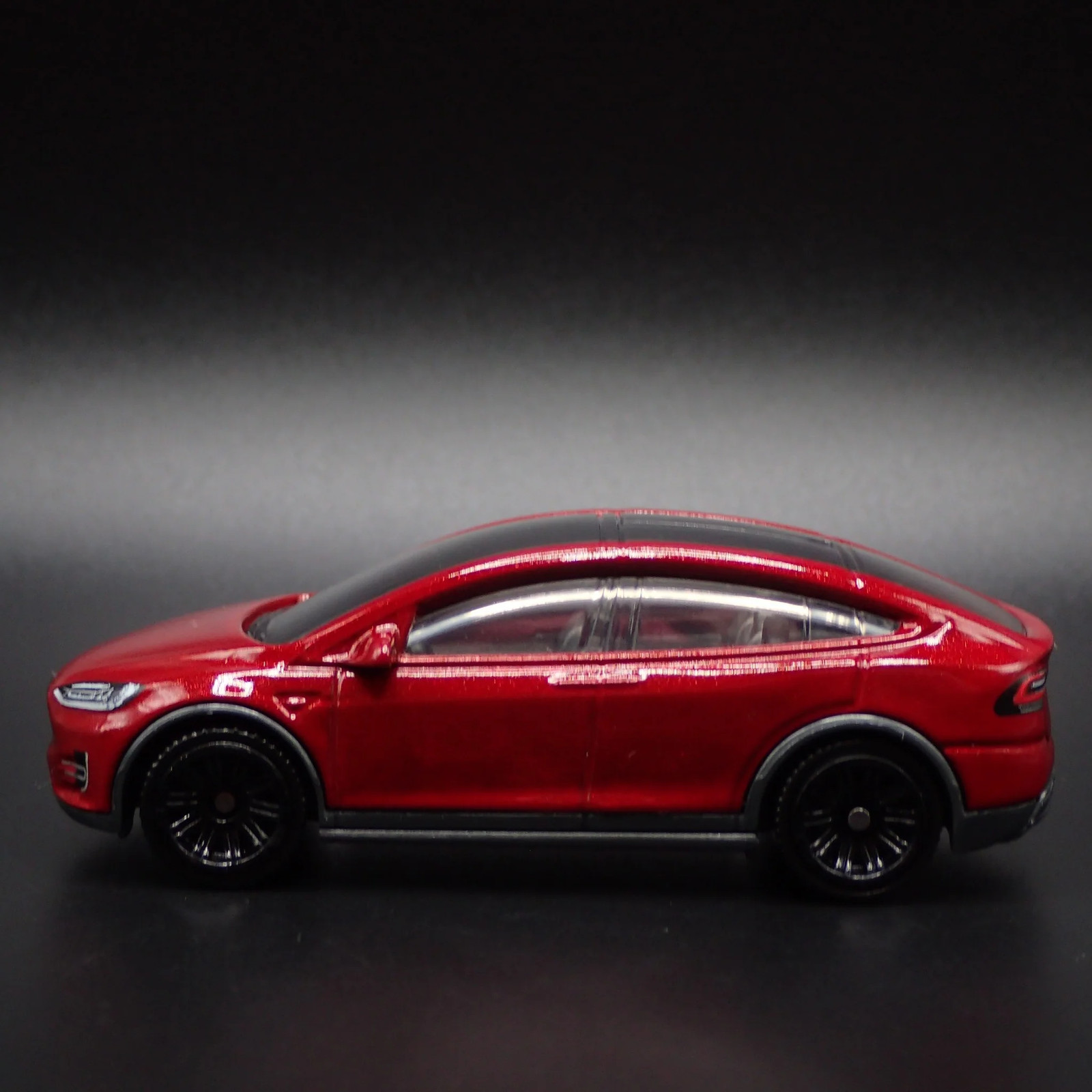 2015-2024 TESLA MODEL X SUV 1:64 SCALE COLLECTIBLE DIORAMA DIECAST MODEL CAR