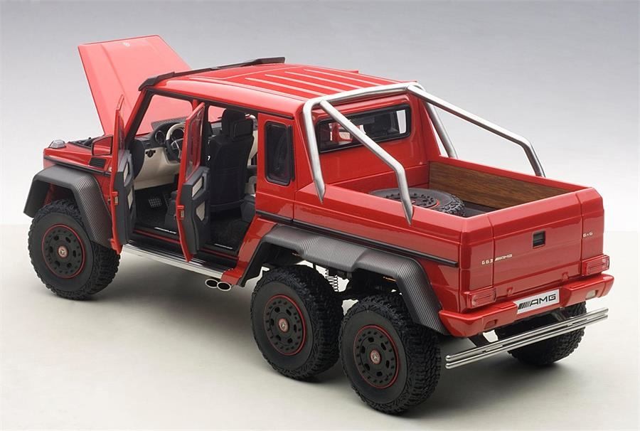 2013 Mercedes-Benz G63 Amg 6×6 in Red Diecast Model Car in 1:18 Scale by AUTOart