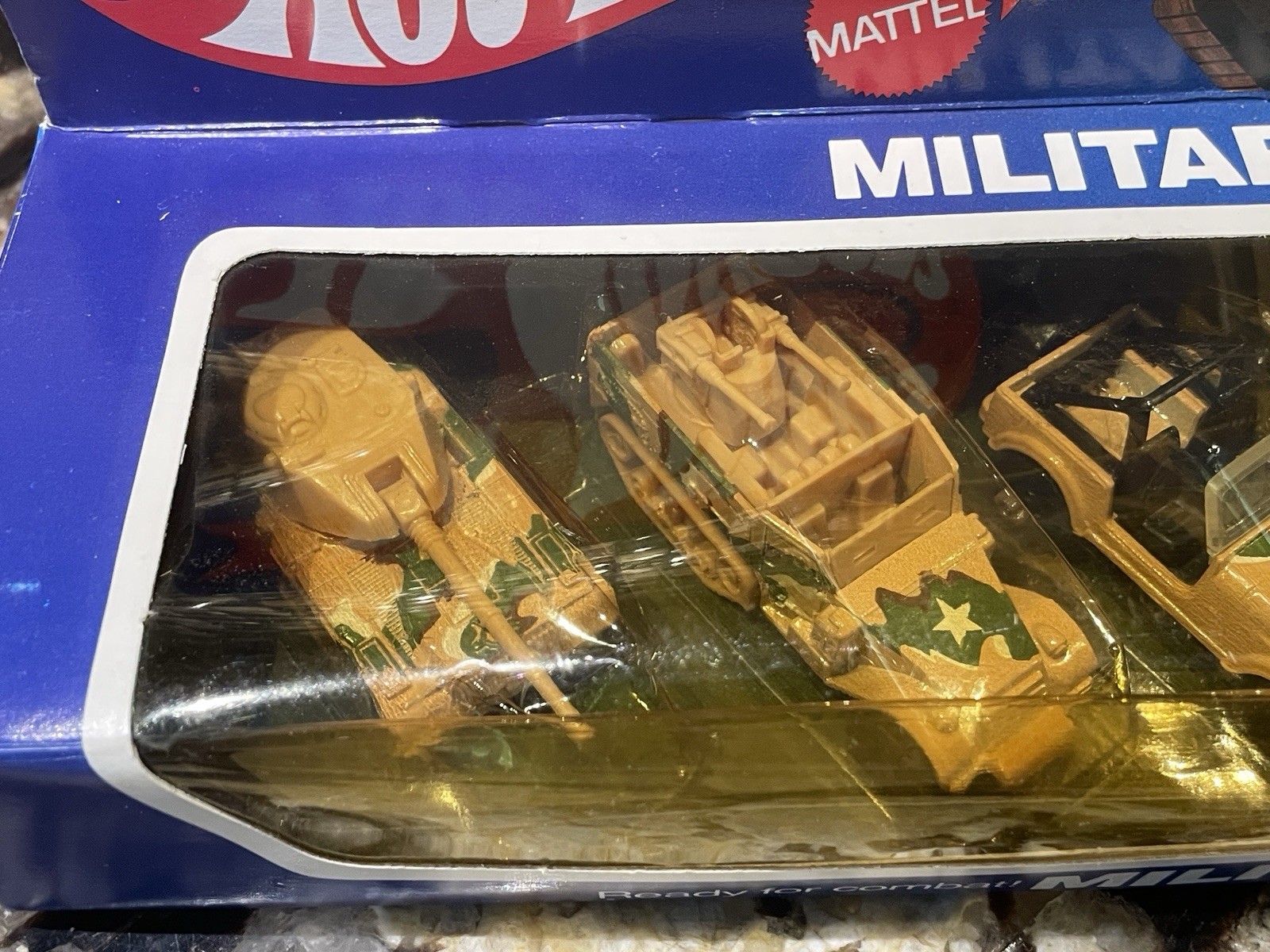 Vintage Hot Wheels Military 4 Pack Gift Set 1:64 1983 Mattel 7121 New Boxed