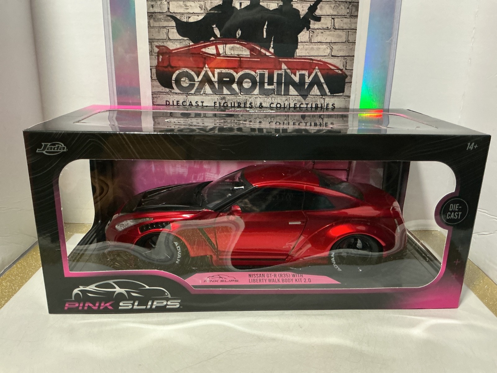 1:18 JADA PINK SLIPS – NISSAN GT-R R35W/LIBERTY WALK BODY KIT 2.0 RED ON BLACK