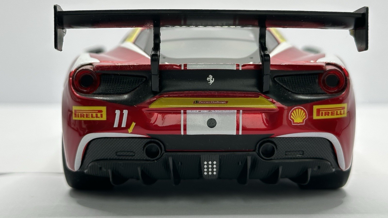 Bburago 1/24 Scale Ferrari 488 Challenge #11 Candy Red with White Accents 26308