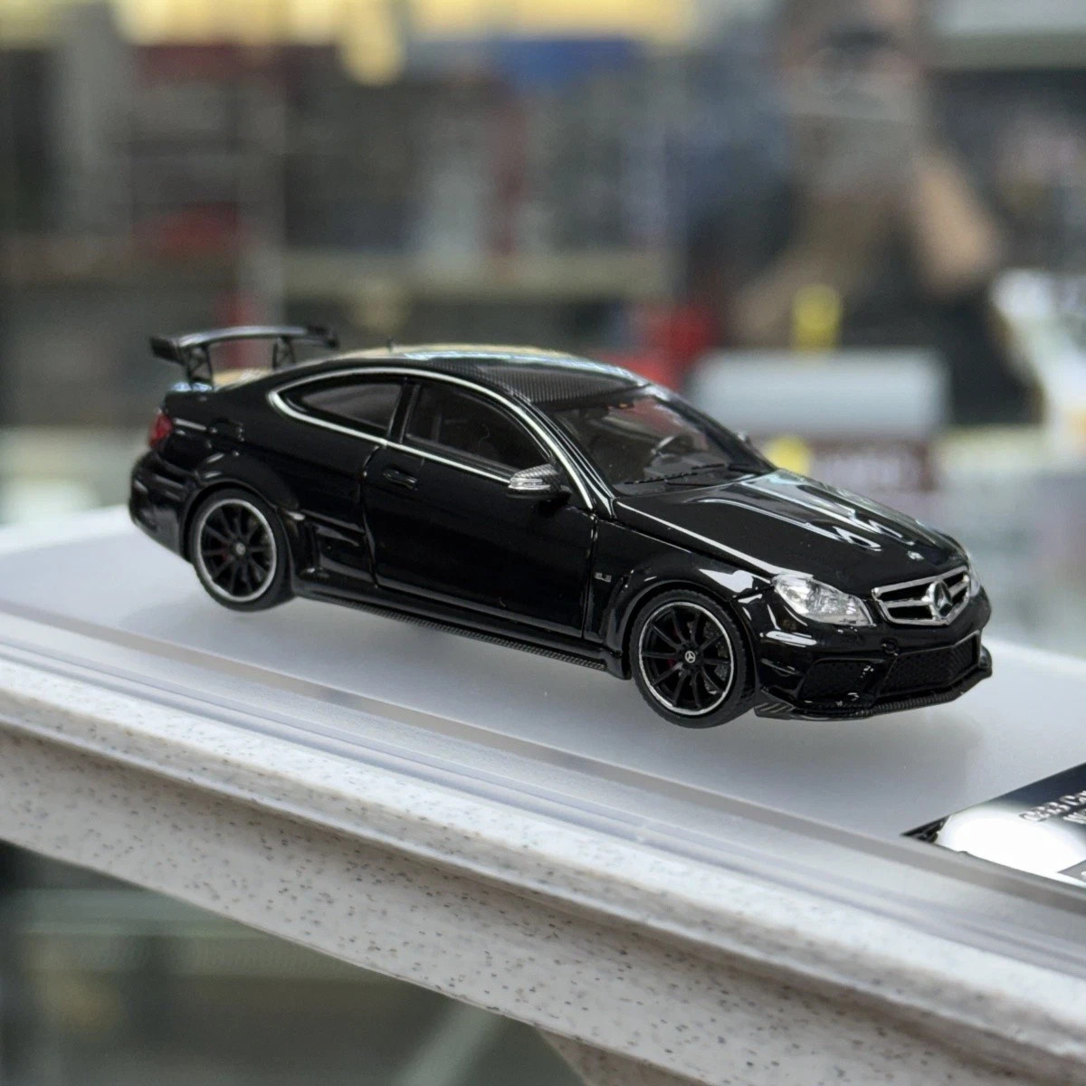 MERCEDES BENZ C63 COUPE BLACK SERIES W204 BLACK 1/64 CAR BY CLASSIC GARAGE CS