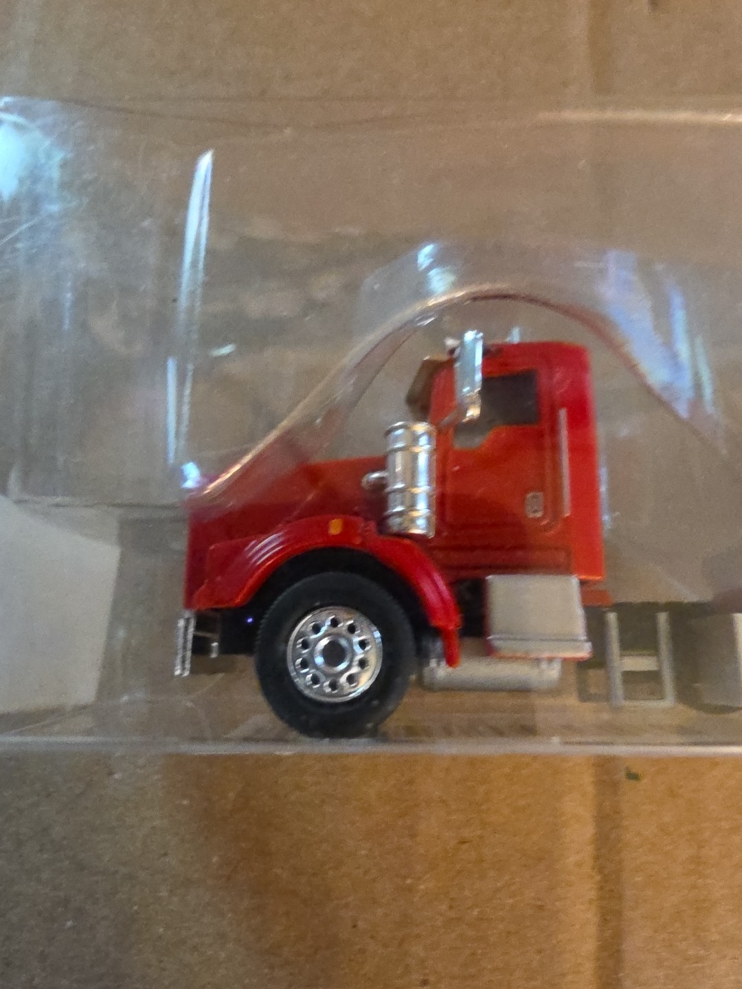 KENWORTH T800 DAY CAB PROMOTEX 6757 RED