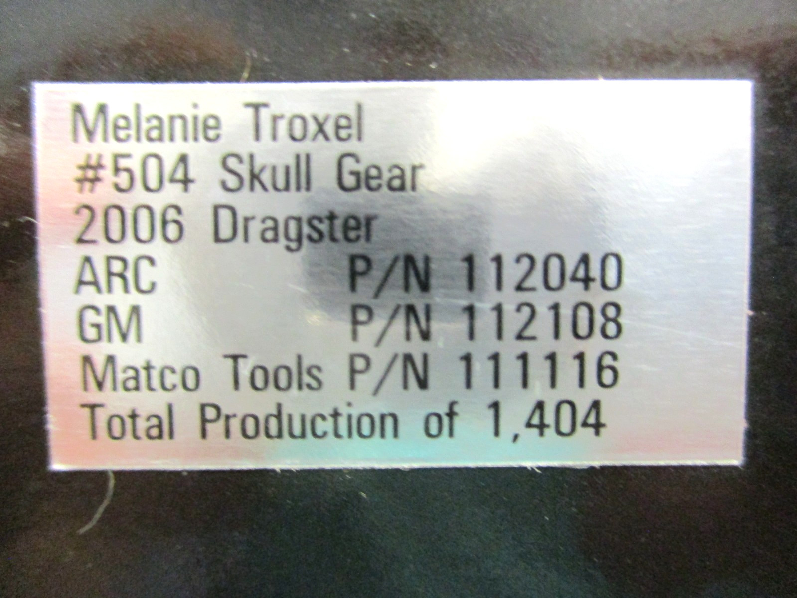ACTION – MELANIE TROXEL SKULL GEAR TORCO 2006 NHRA TOP FUEL DRAGSTER 1/24