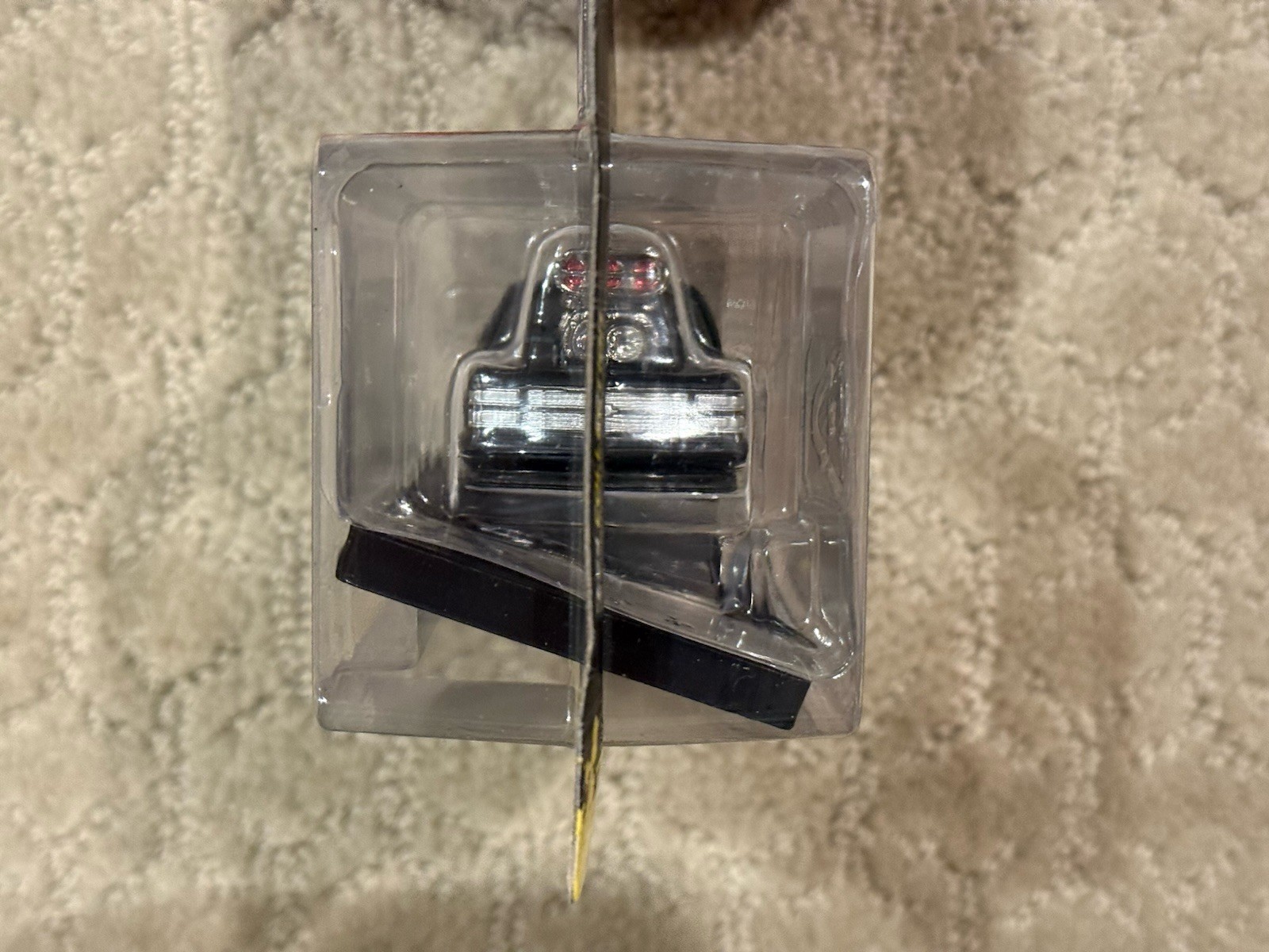 Muscle Machines 1/64 – 1993 Chevrolet 454 SS Pickup Black #44