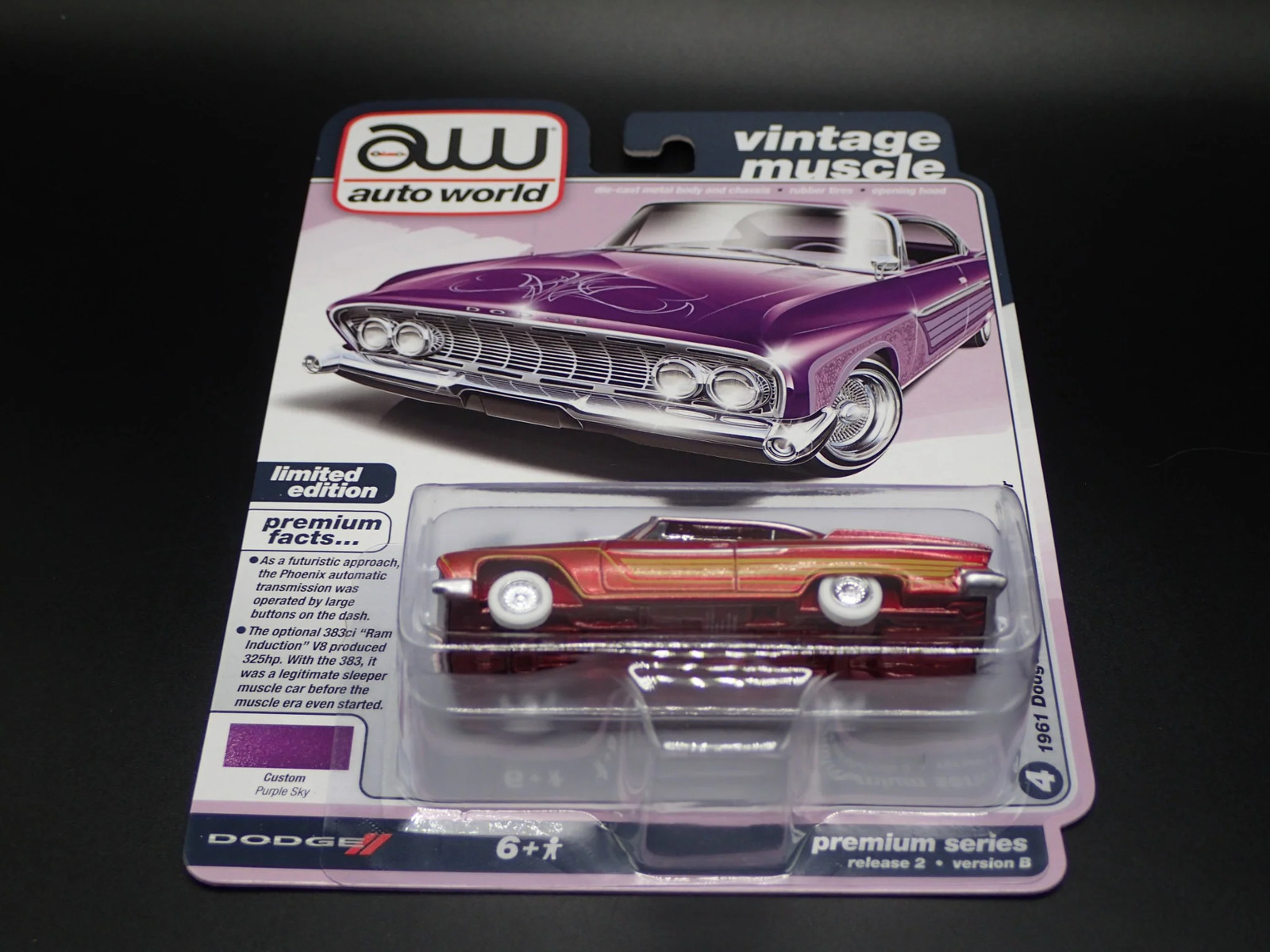 2025 AUTO WORLD ULTRA RED CHASE 1961 DODGE DART PHOENIX VINTAGE MUSCLE 2B