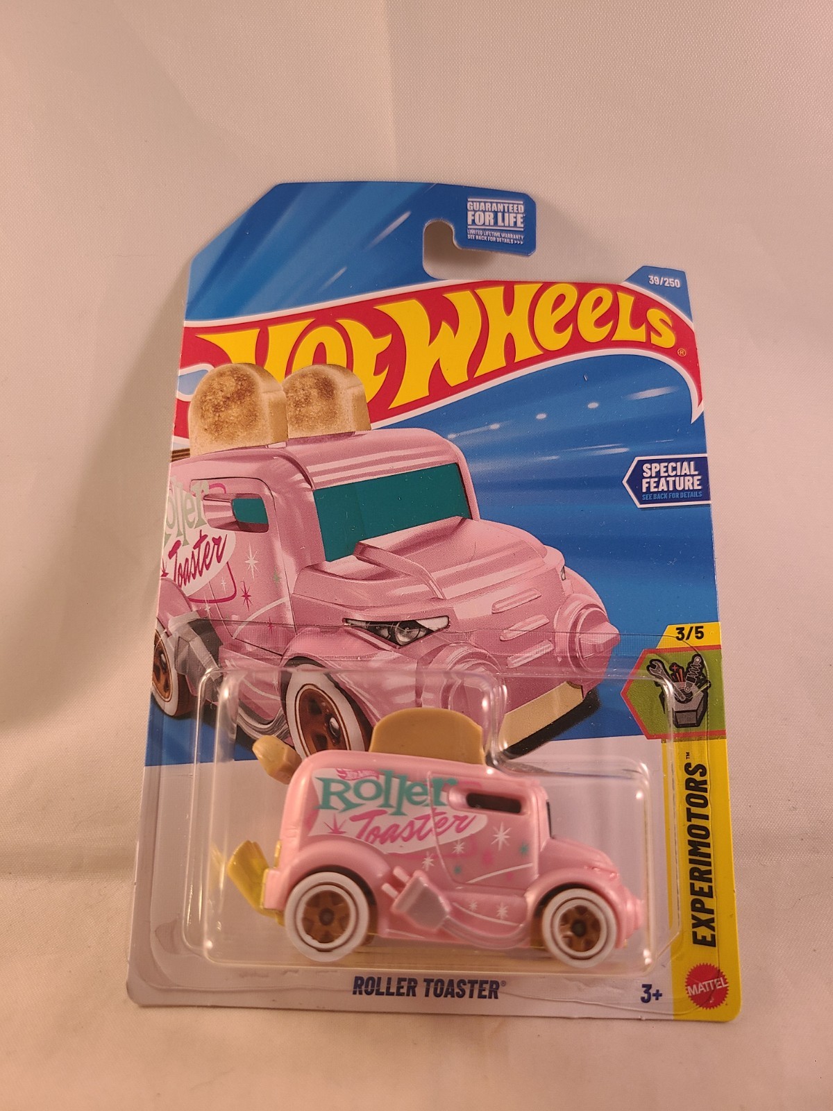 Hot Wheels EXPERIMOTORS 3/5 Roller Toaster *pink* 39/250