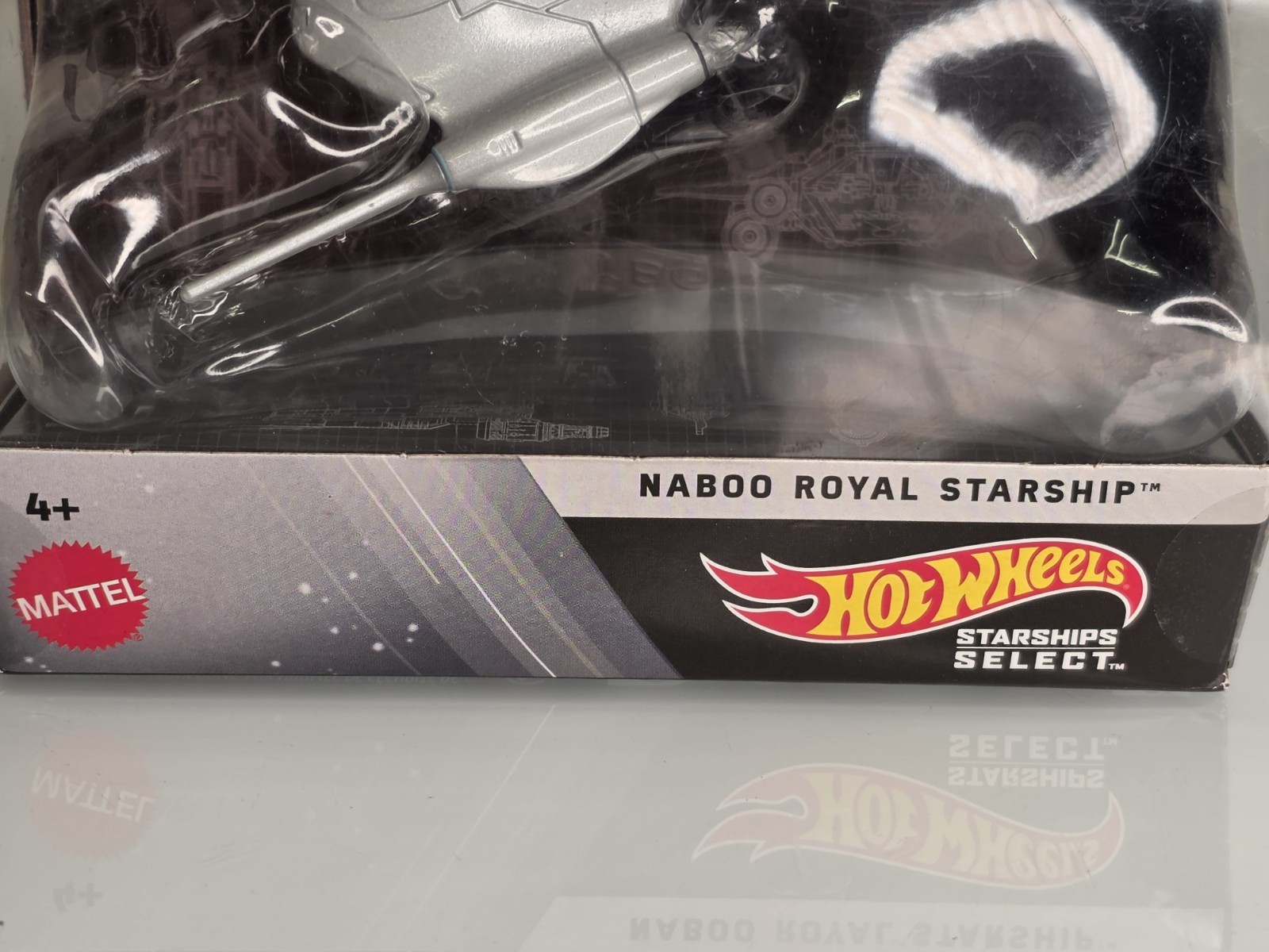 Hot Wheels Star Wars Starships Select #38 Naboo Royal Starship by Mattel