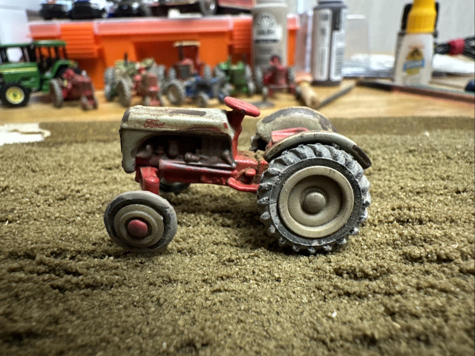 1940s Ford Model 8N Tractor. 1:64 Weathered Rusty Farm Used.