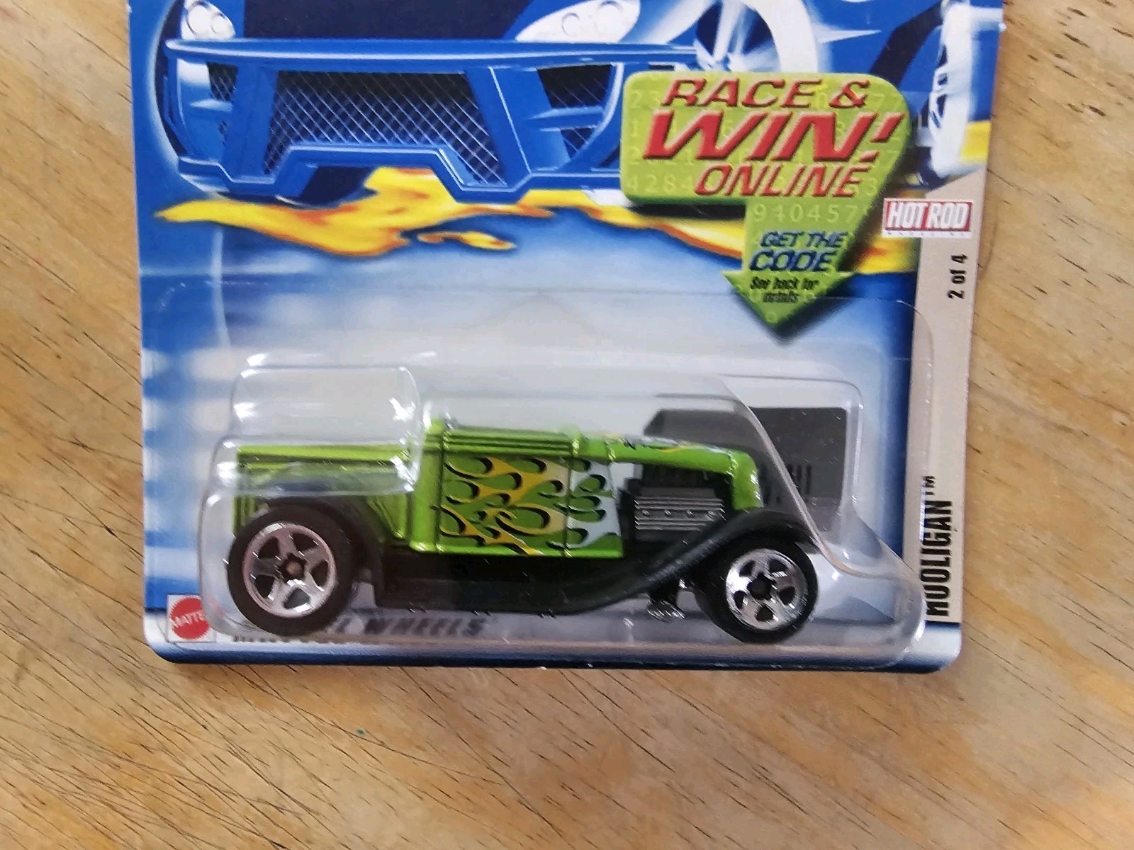 HOT WHEELS HOOLIGAN. Green; 2002 Hot Rod Series 2/4 Collector No. 108